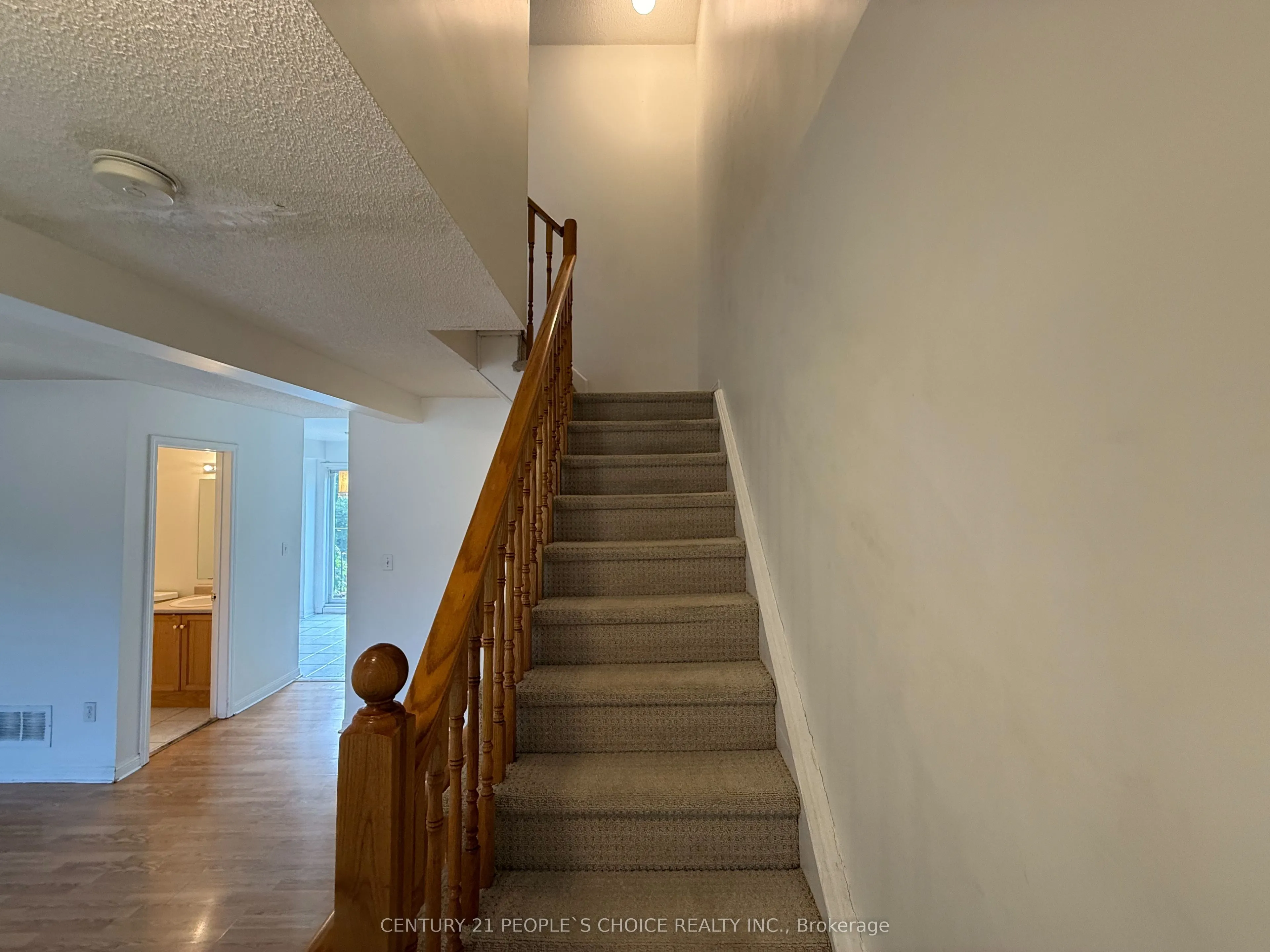 80 Acorn Place, #182