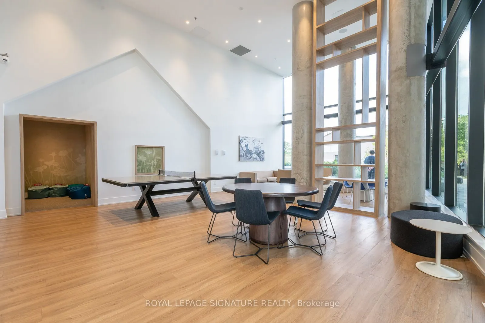 3100 Keele Street, #824