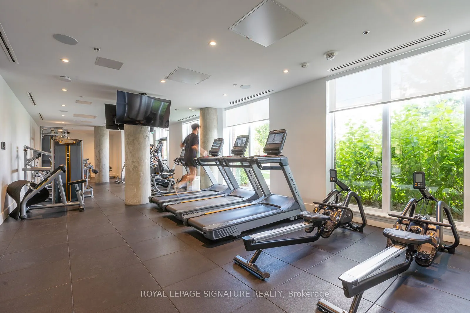 3100 Keele Street, #824