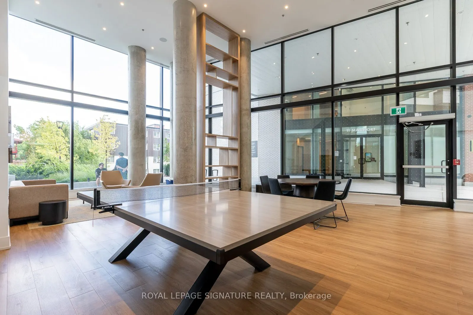 3100 Keele Street, #824