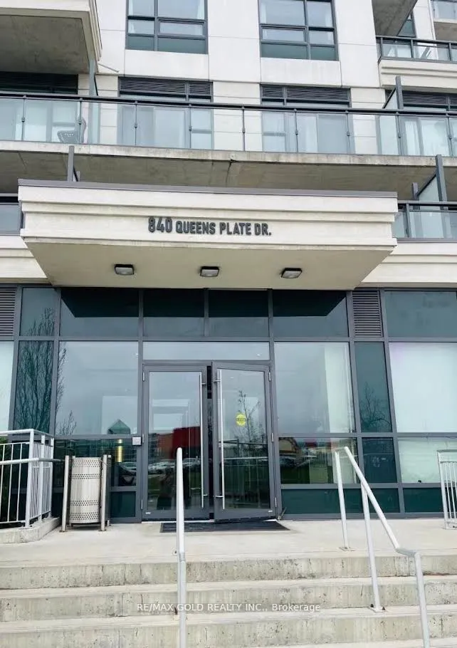 840 Queens Plate Drive, #1401