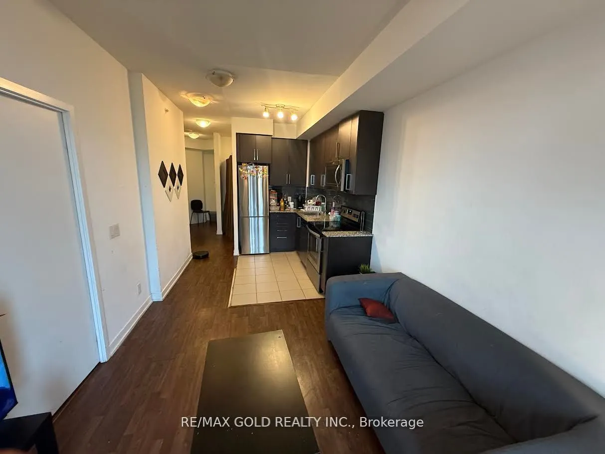 840 Queens Plate Drive, #1401