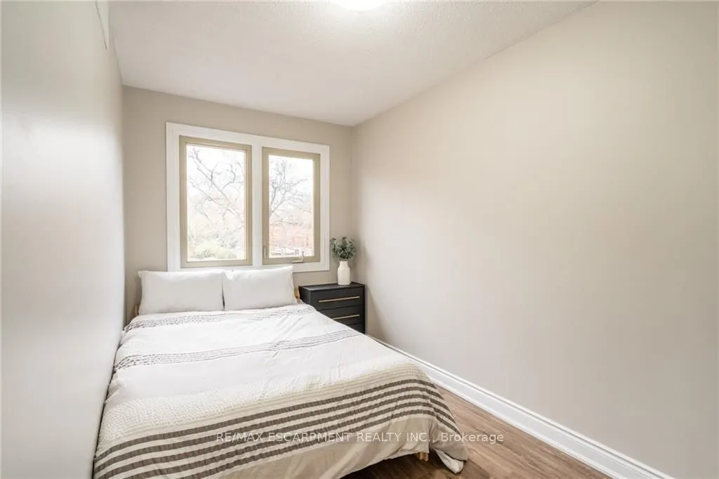 895 Maple Avenue, #118