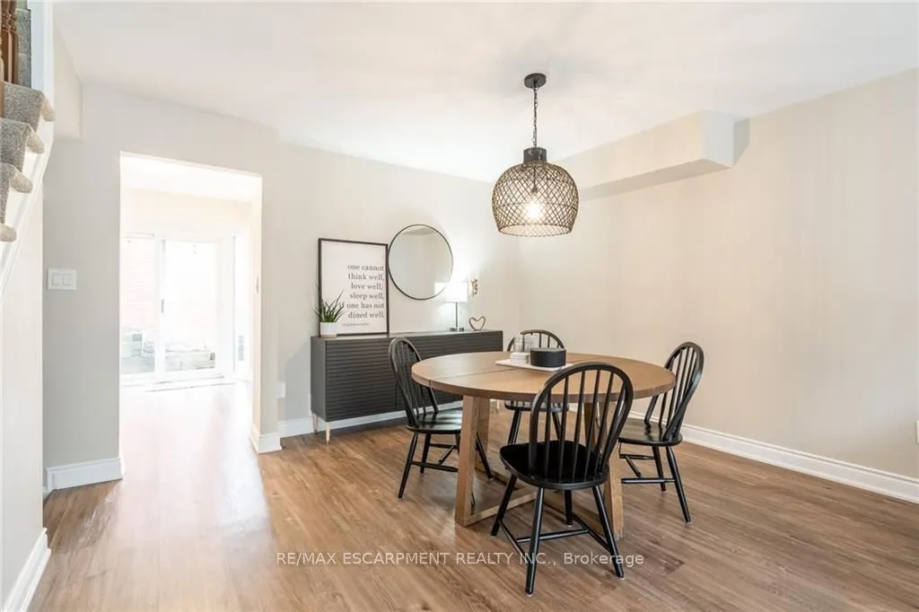 895 Maple Avenue, #118