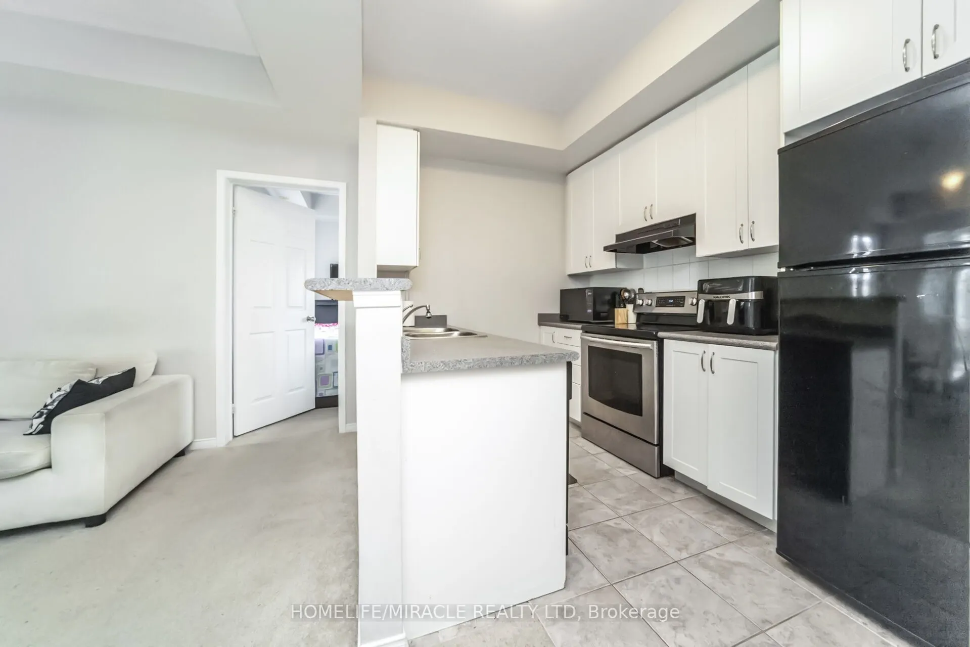 60 Fairwood Circle, #85