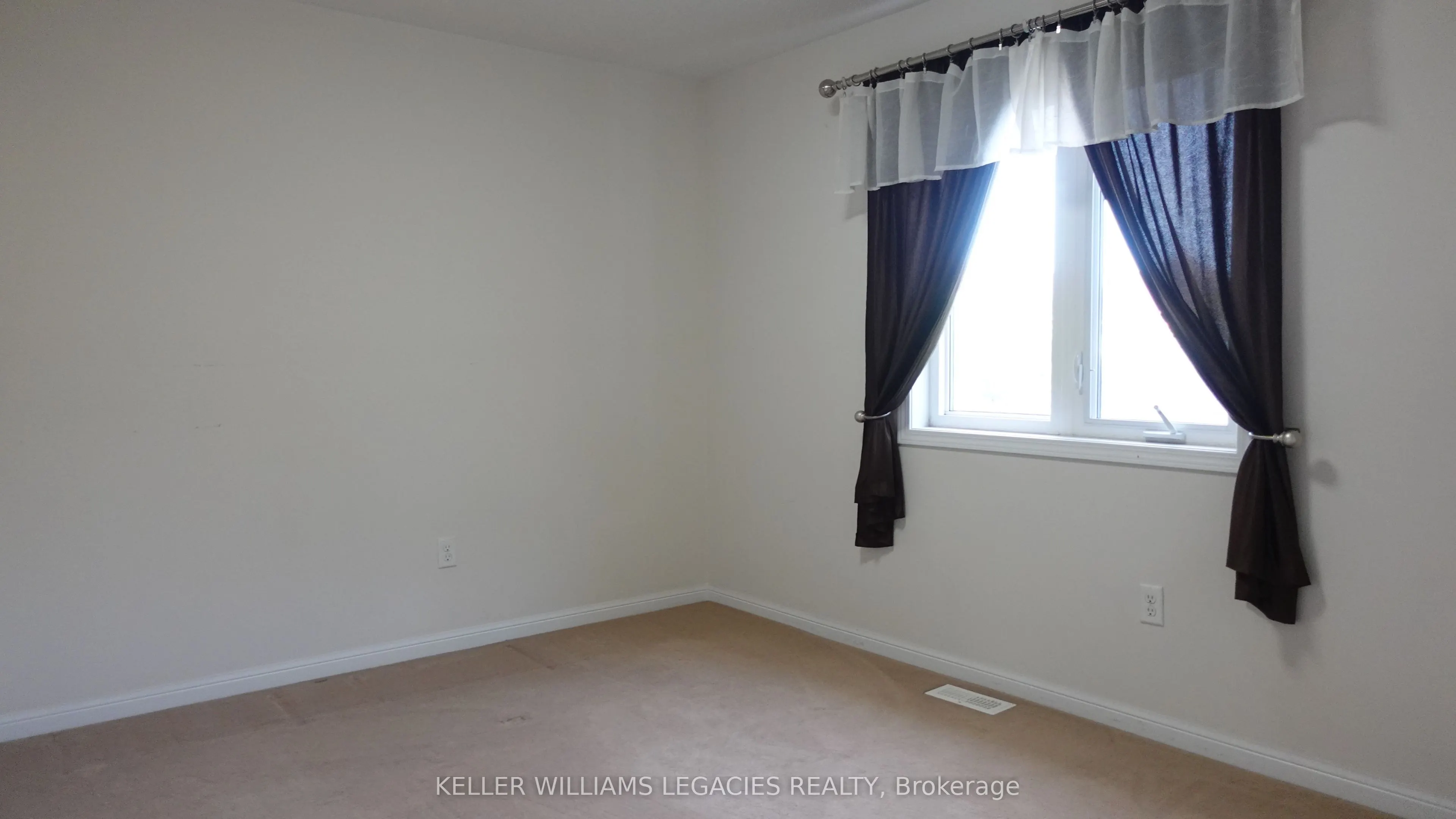 55 Bleasdale Avenue, #Main