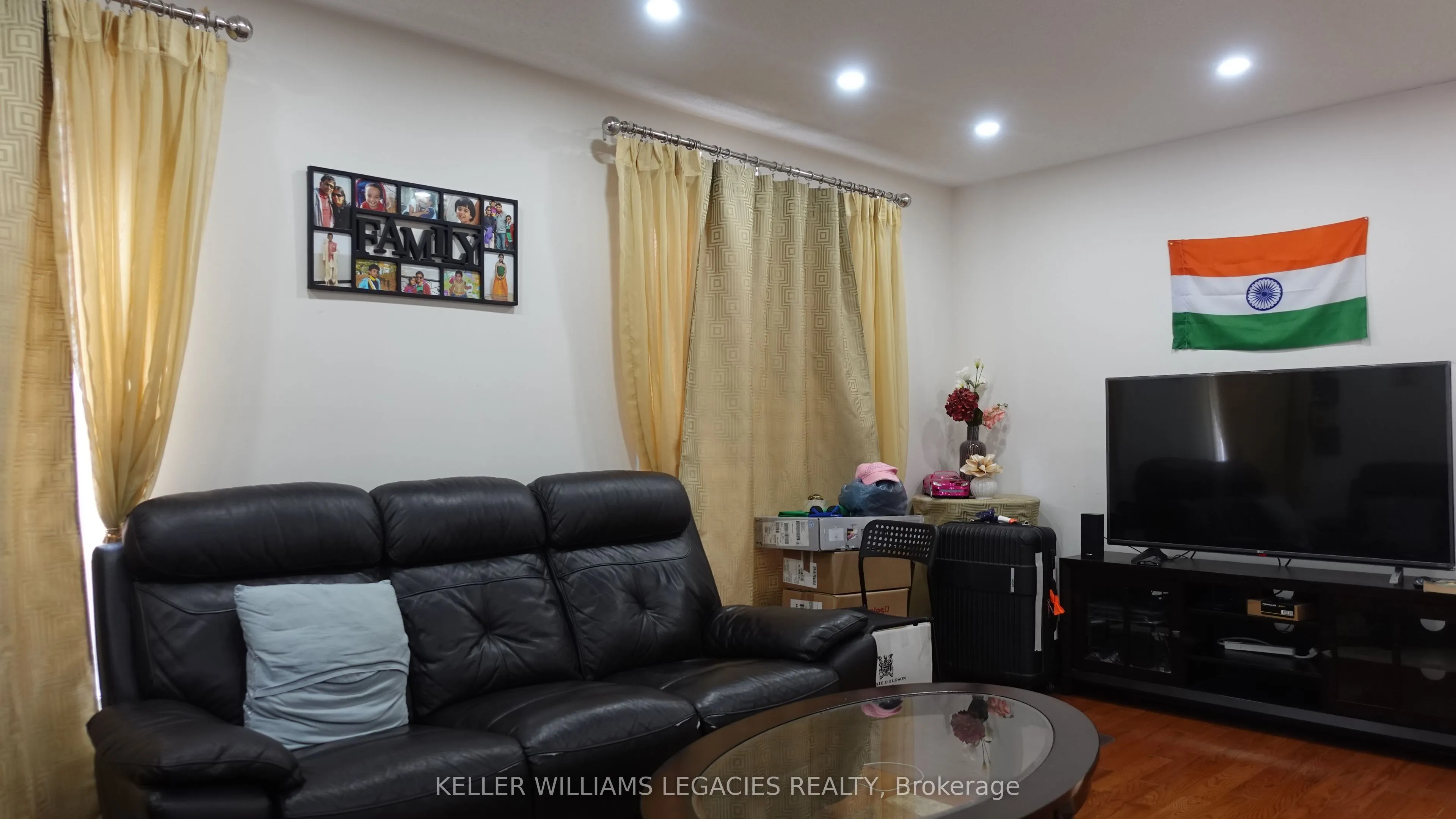 55 Bleasdale Avenue, #Main