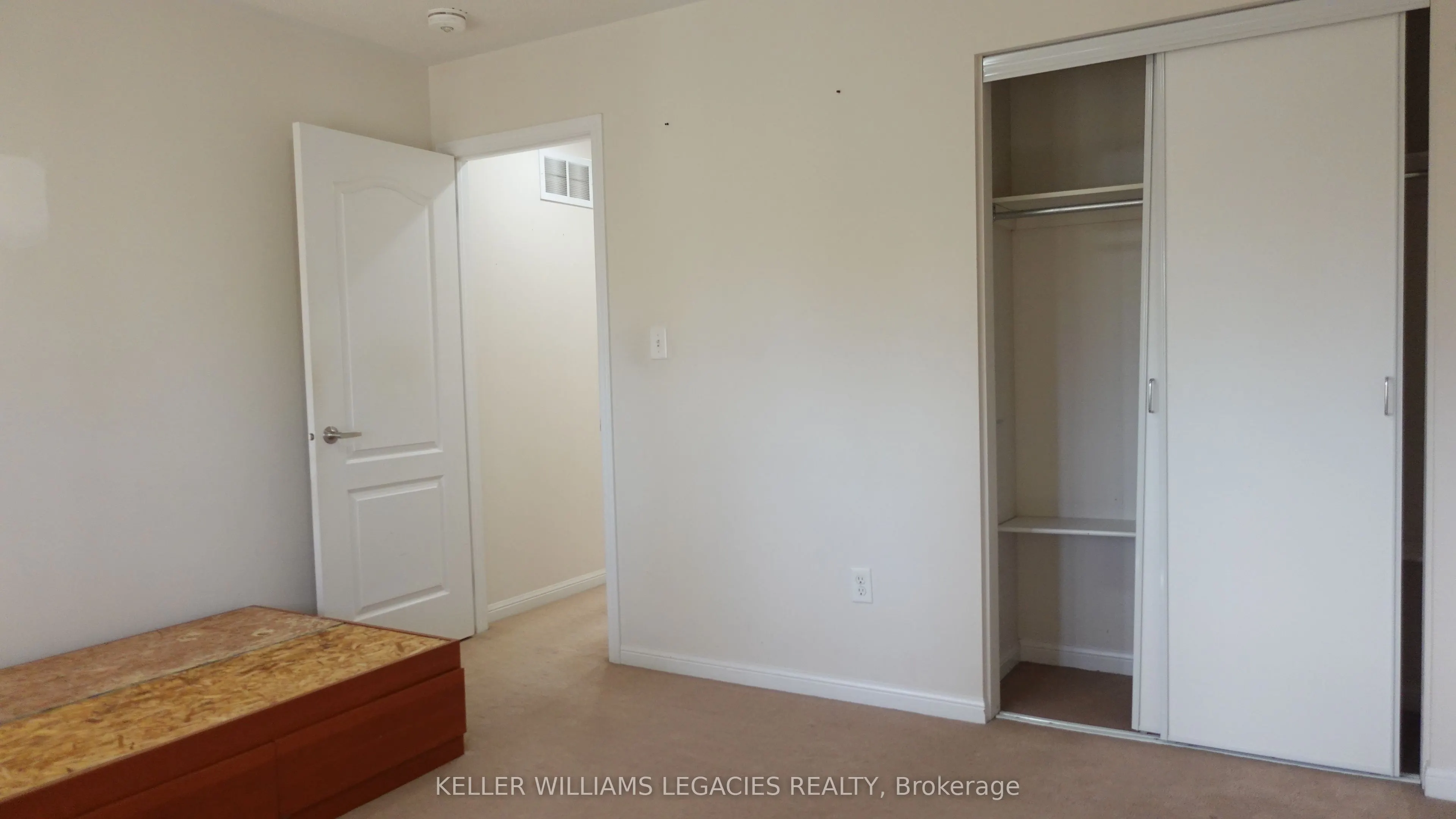 55 Bleasdale Avenue, #Main