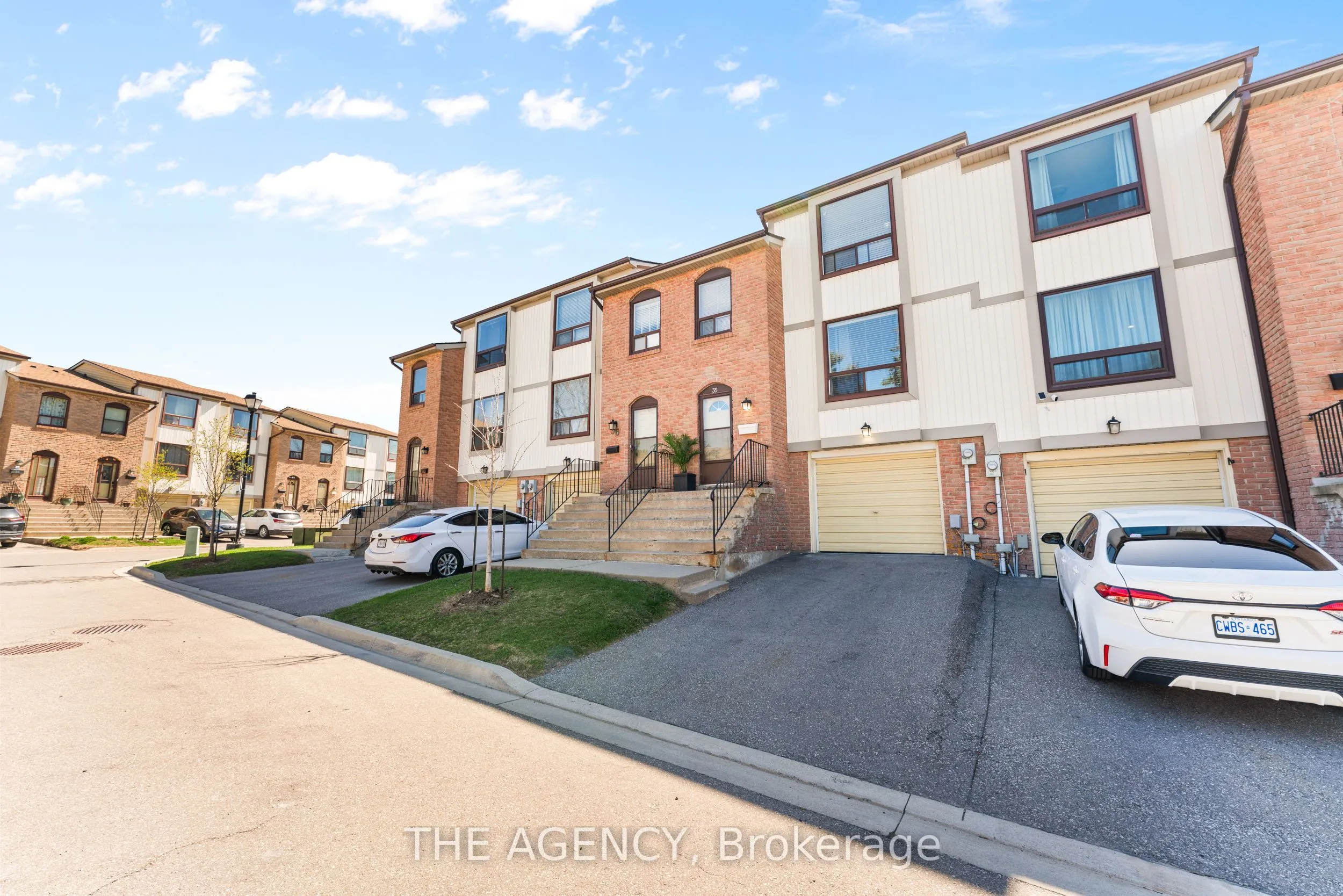 35 McMullen Crescent, #35