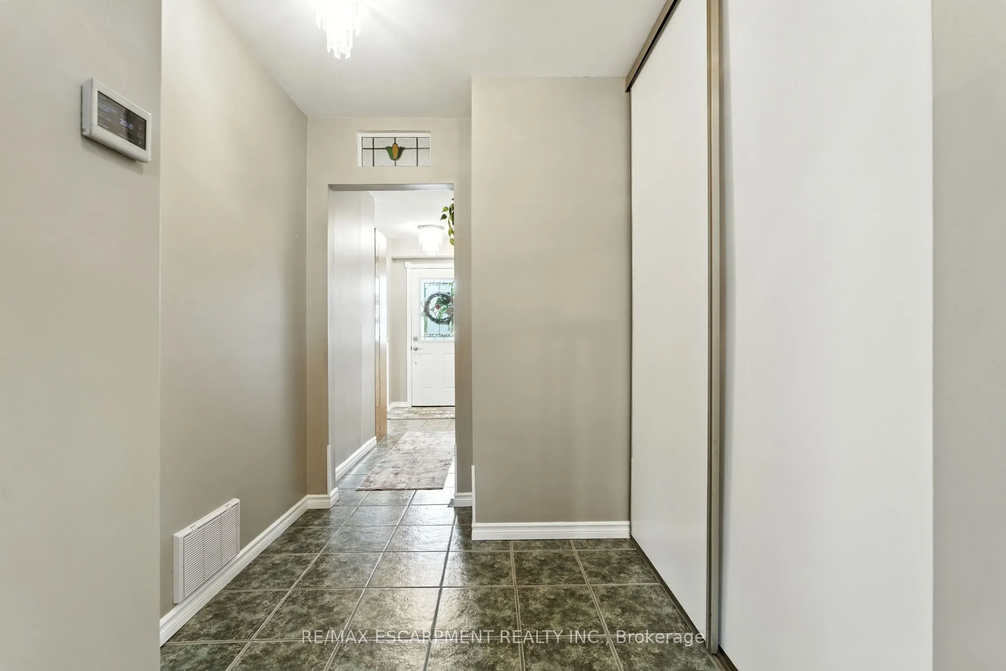 2194 Silverbirch Court