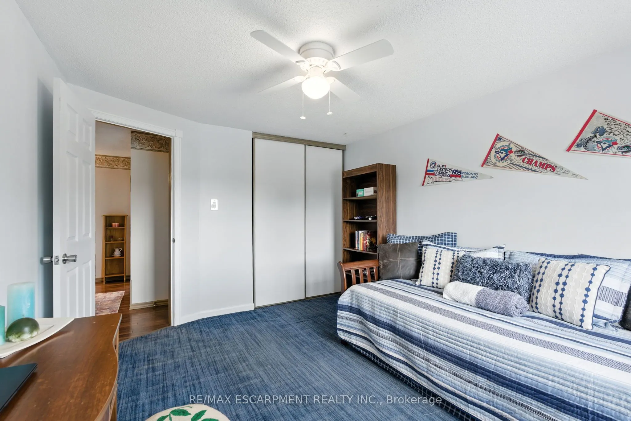 2194 Silverbirch Court