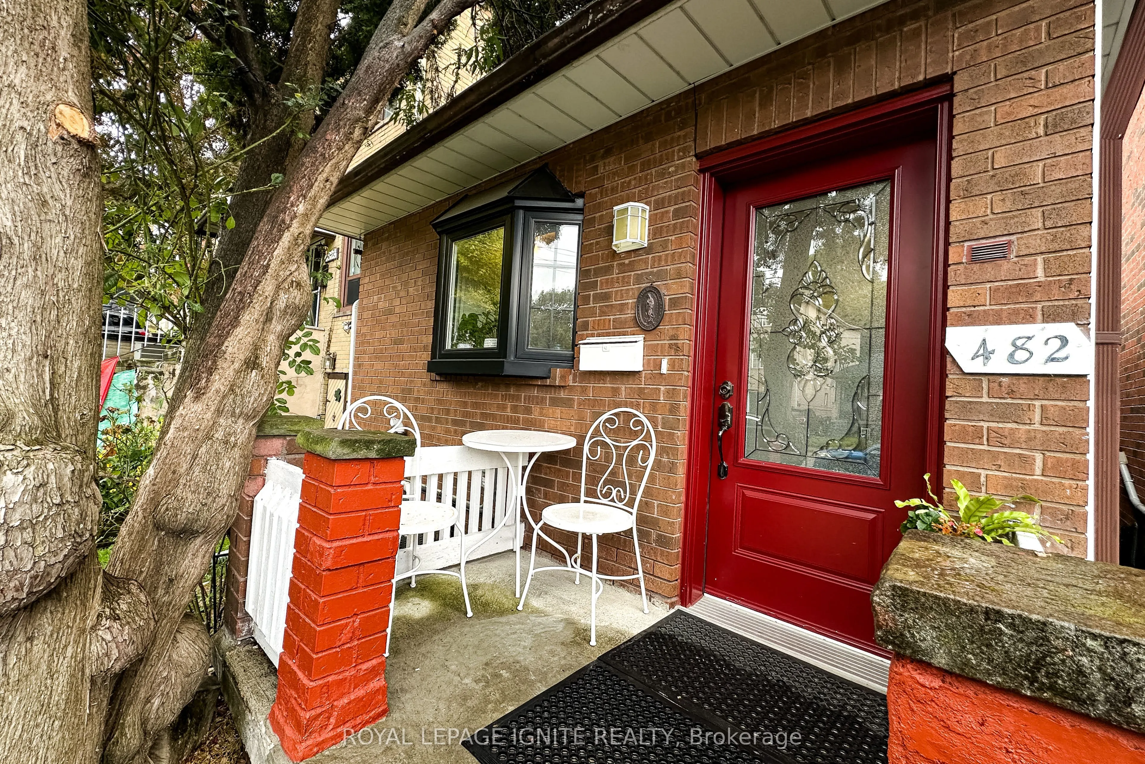 482 Mcroberts Avenue