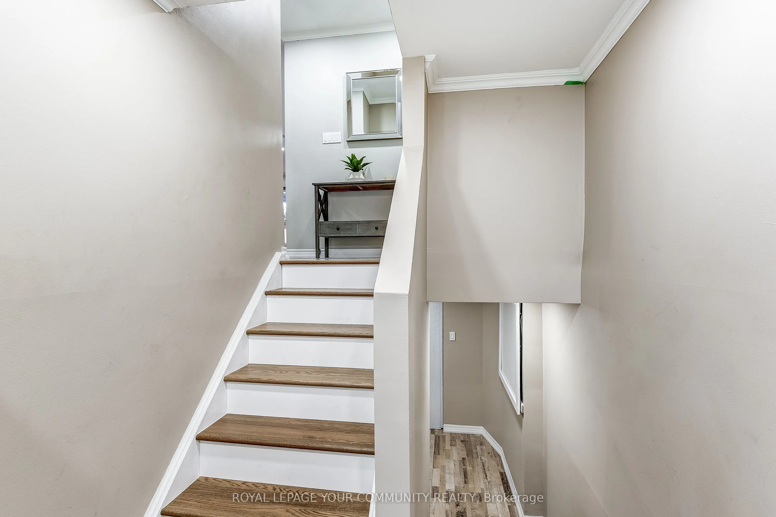 38 Gainsborough Road