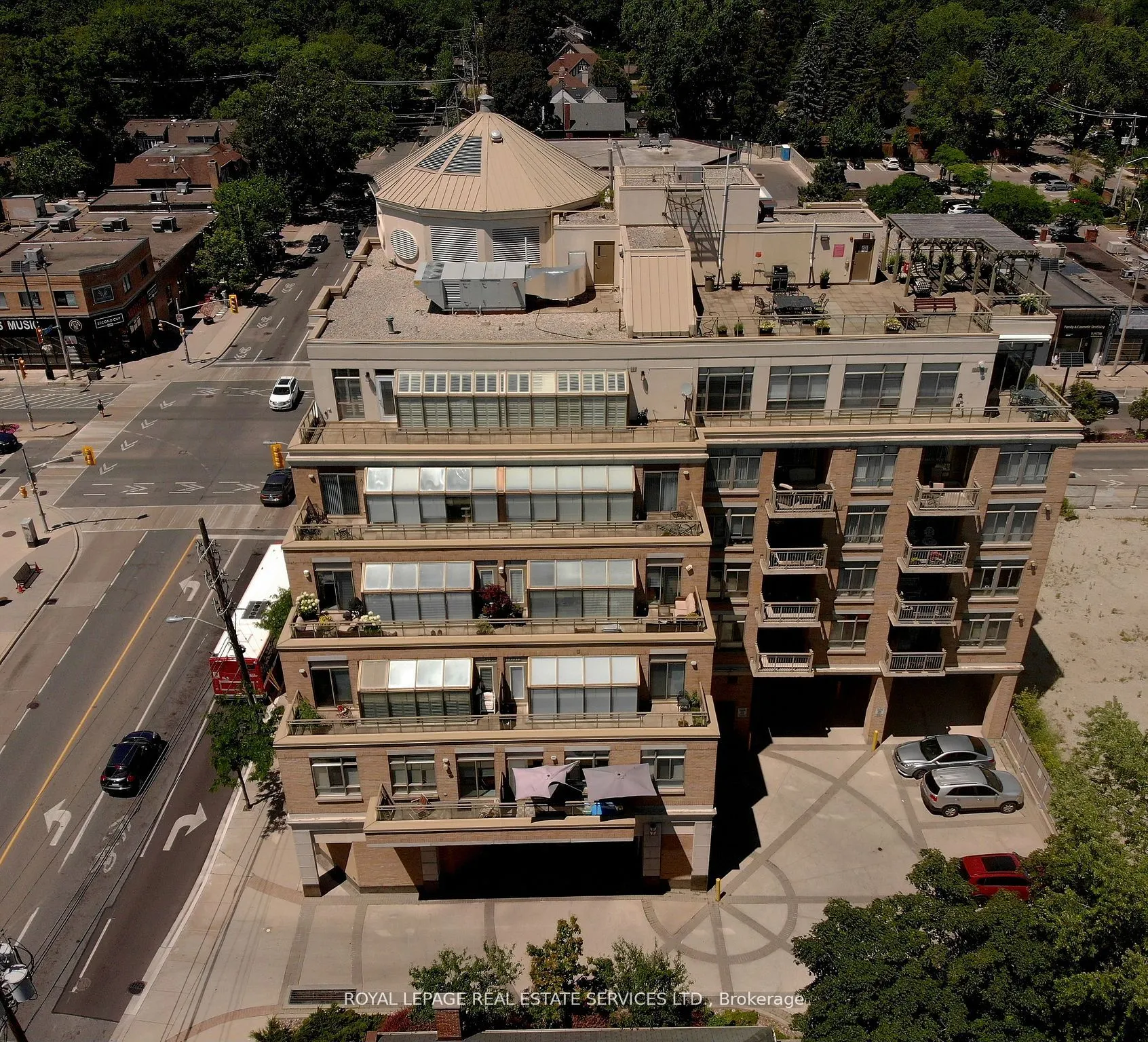 935 Royal York Road SE, #208