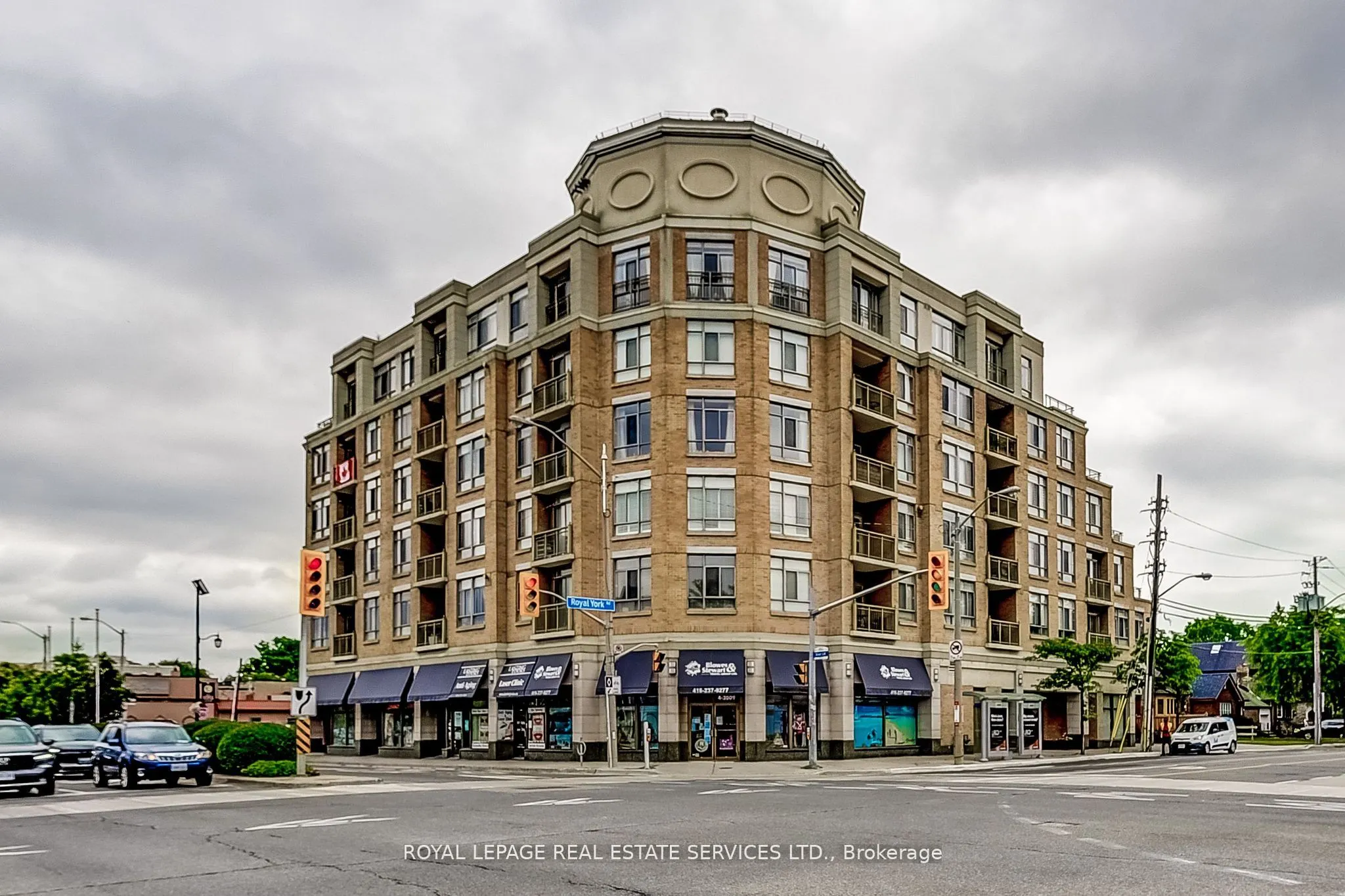 935 Royal York Road SE, #208