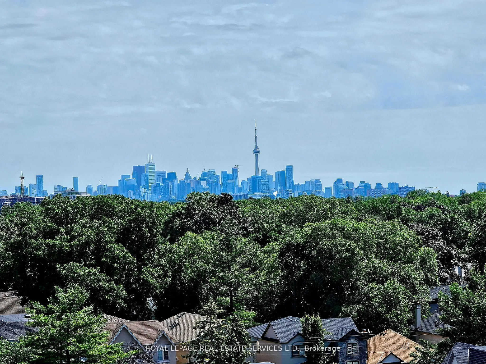 935 Royal York Road SE, #208