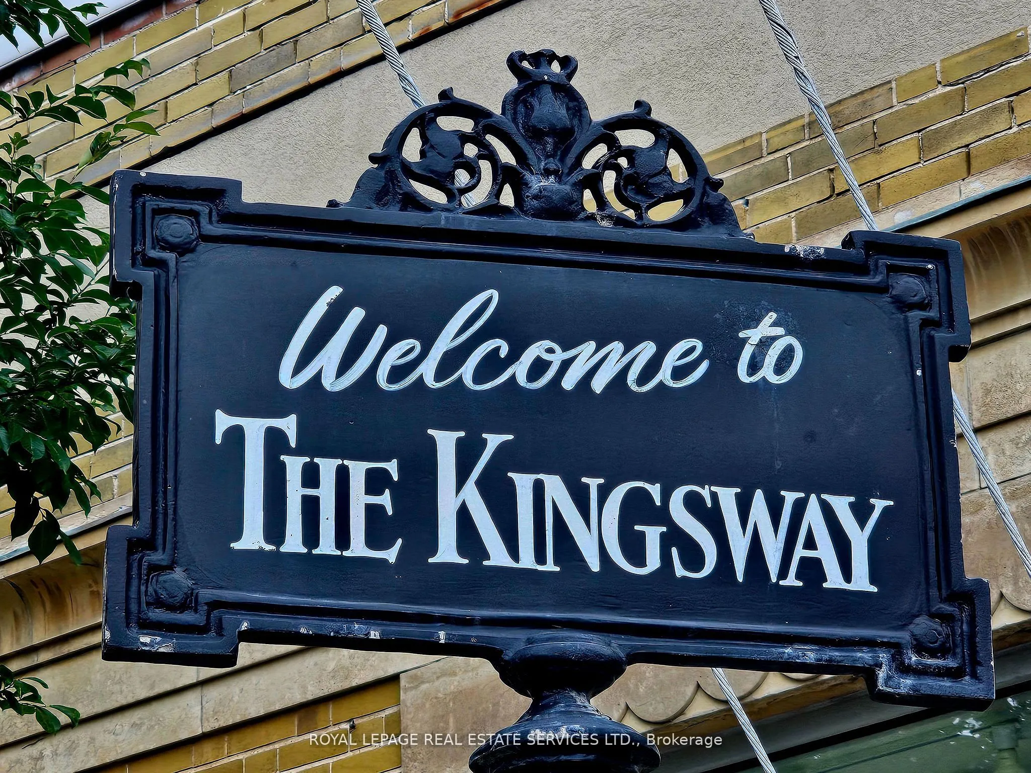 935 Royal York Road SE, #208
