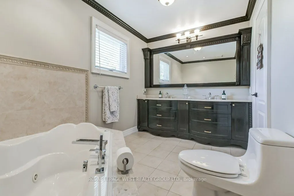 41 Vancho Crescent