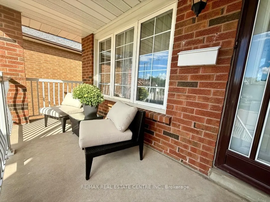 3137 Sunnyhill Drive