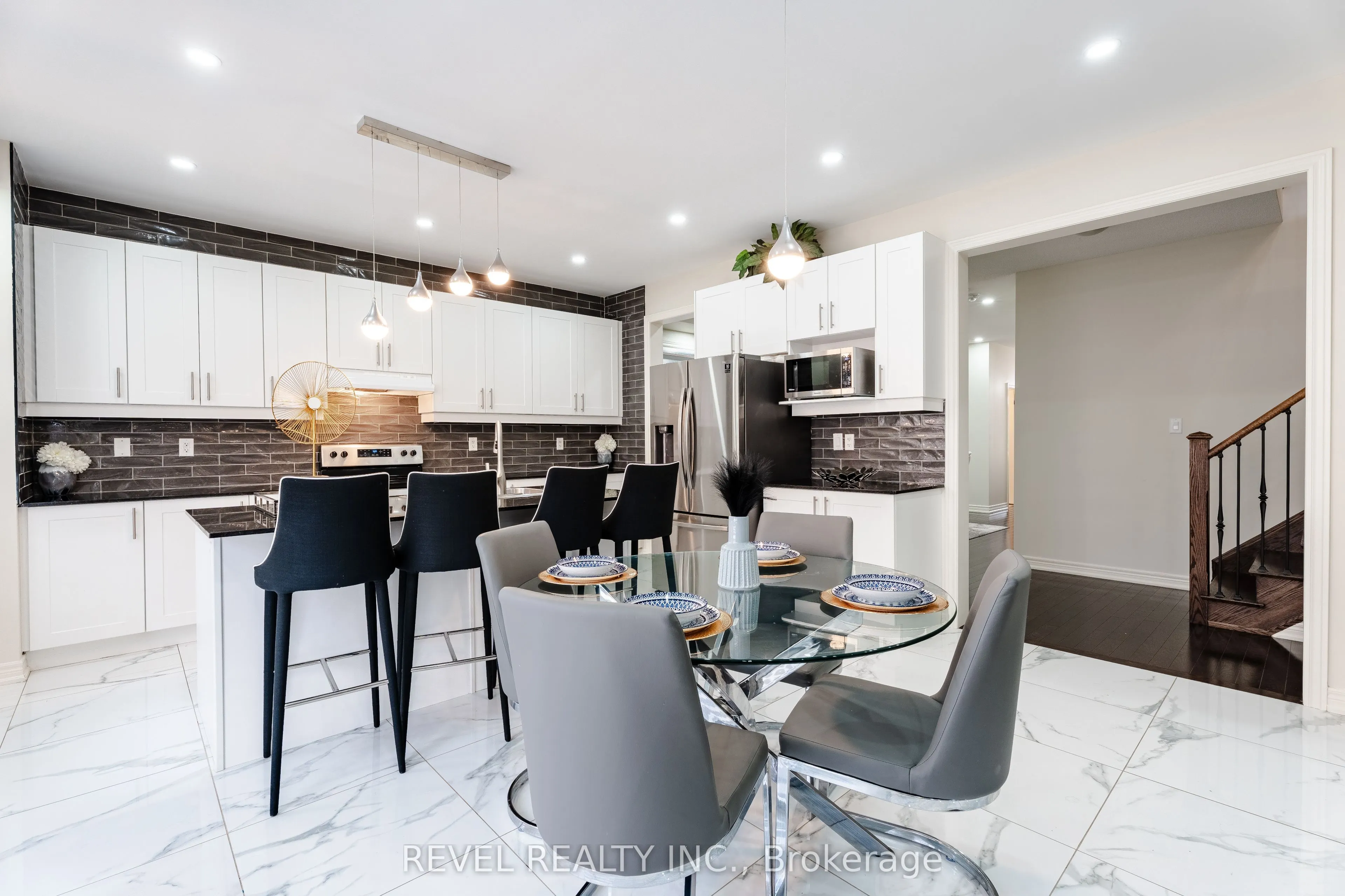 555 Veterans Drive