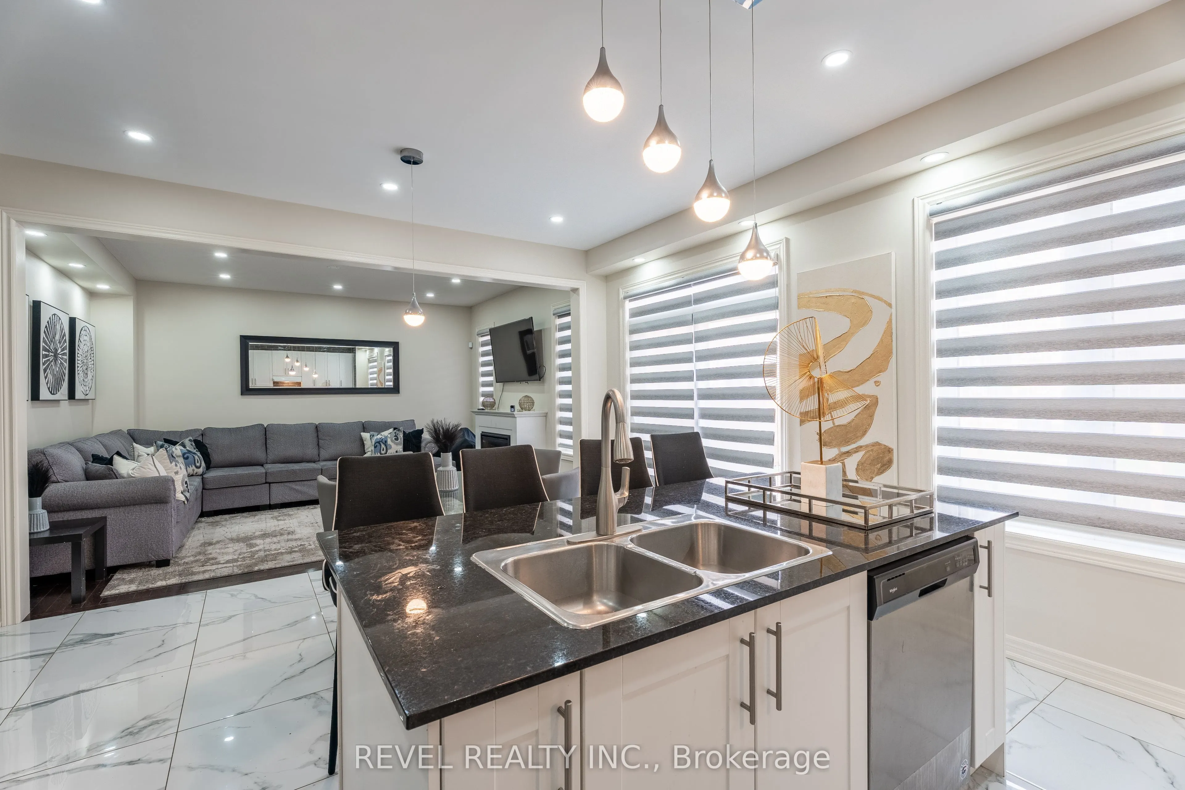 555 Veterans Drive