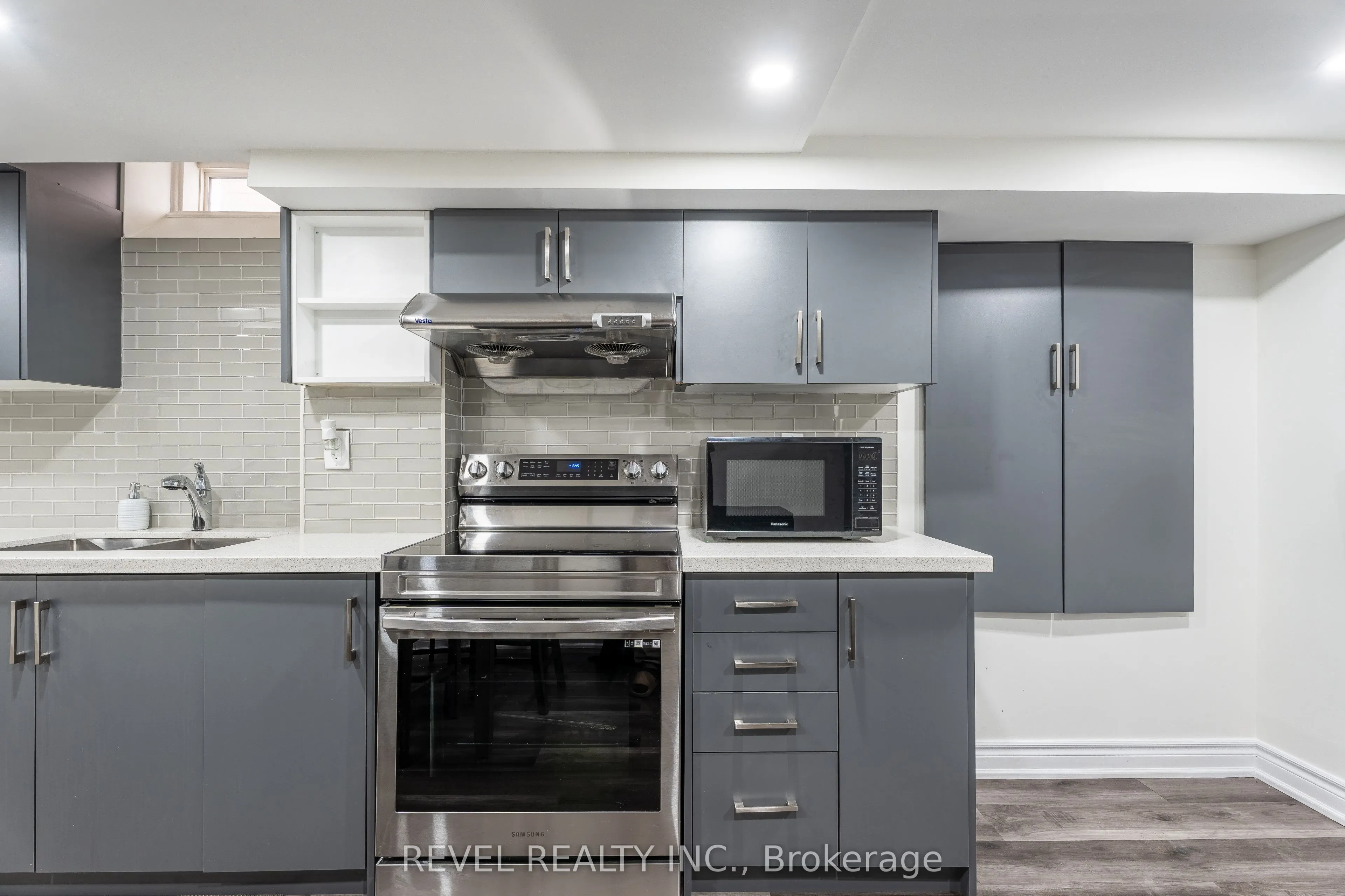 555 Veterans Drive