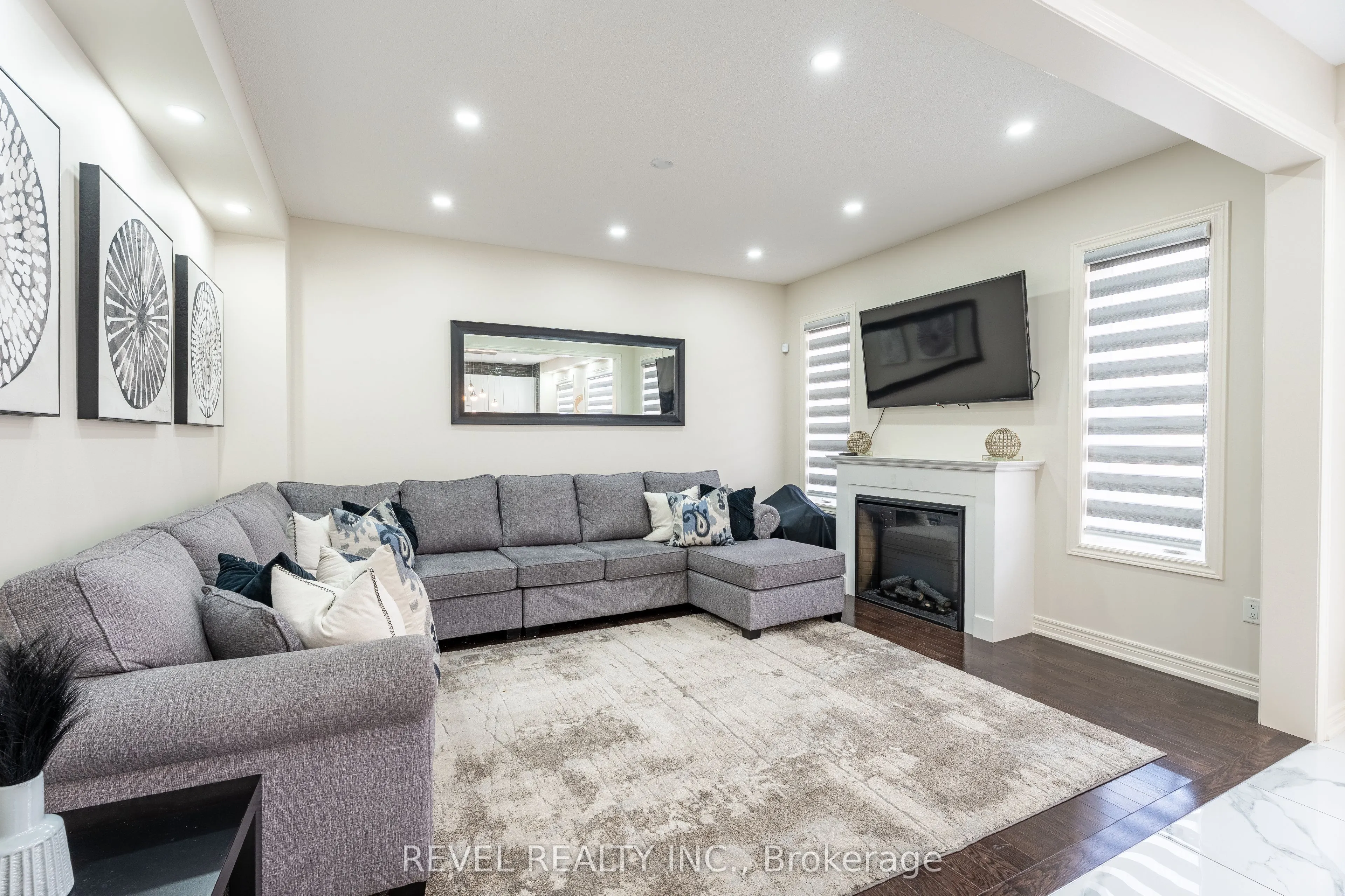 555 Veterans Drive