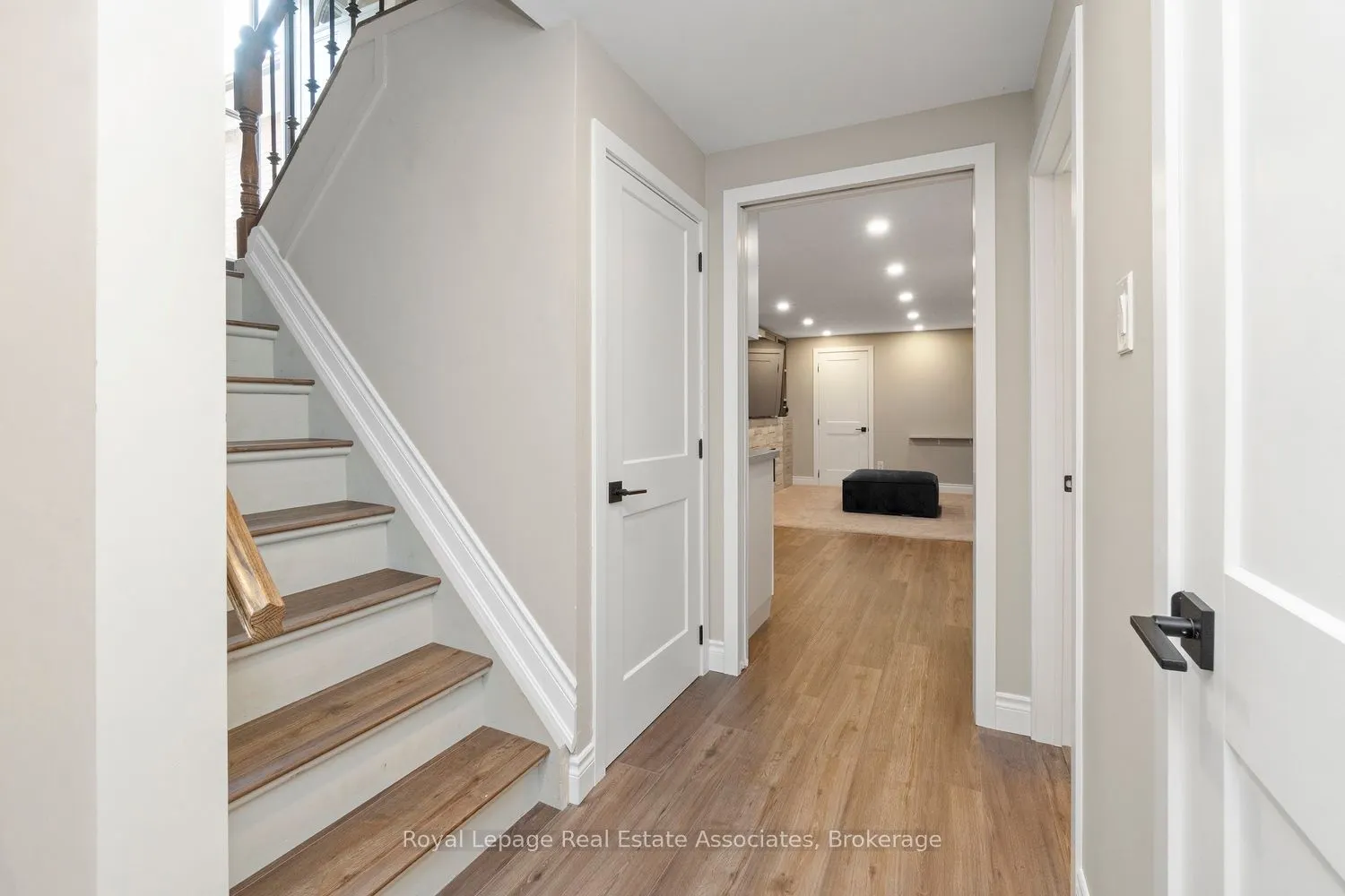 511 Ettridge Court
