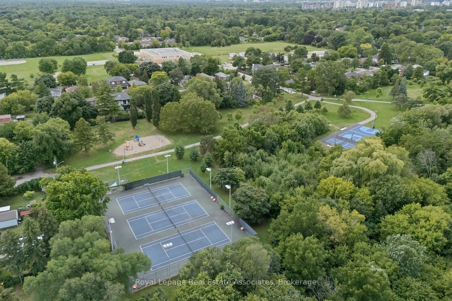 511 Ettridge Court