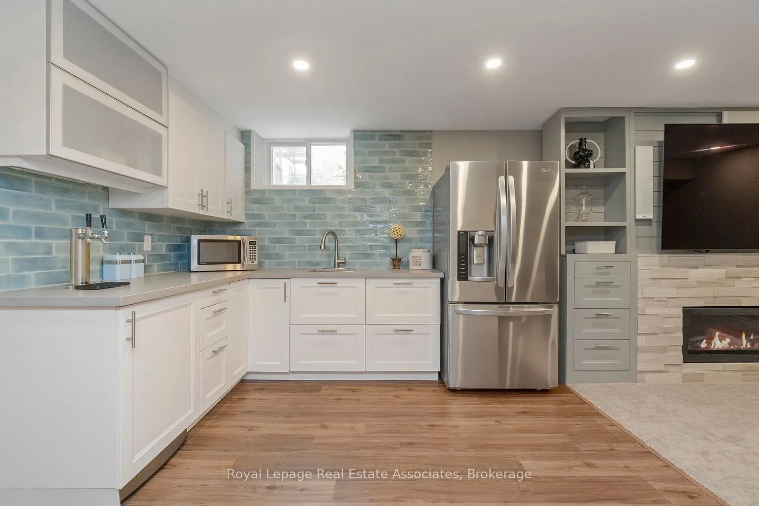511 Ettridge Court