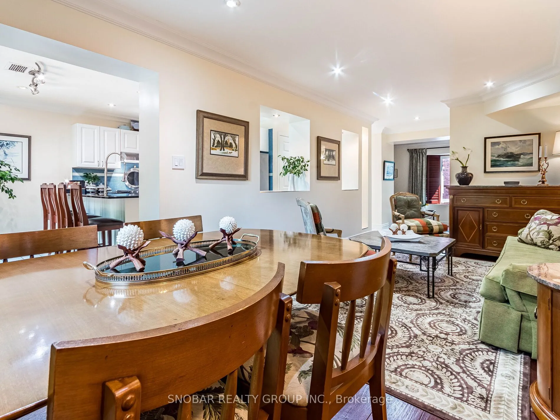 1100 Queen Street W, #2