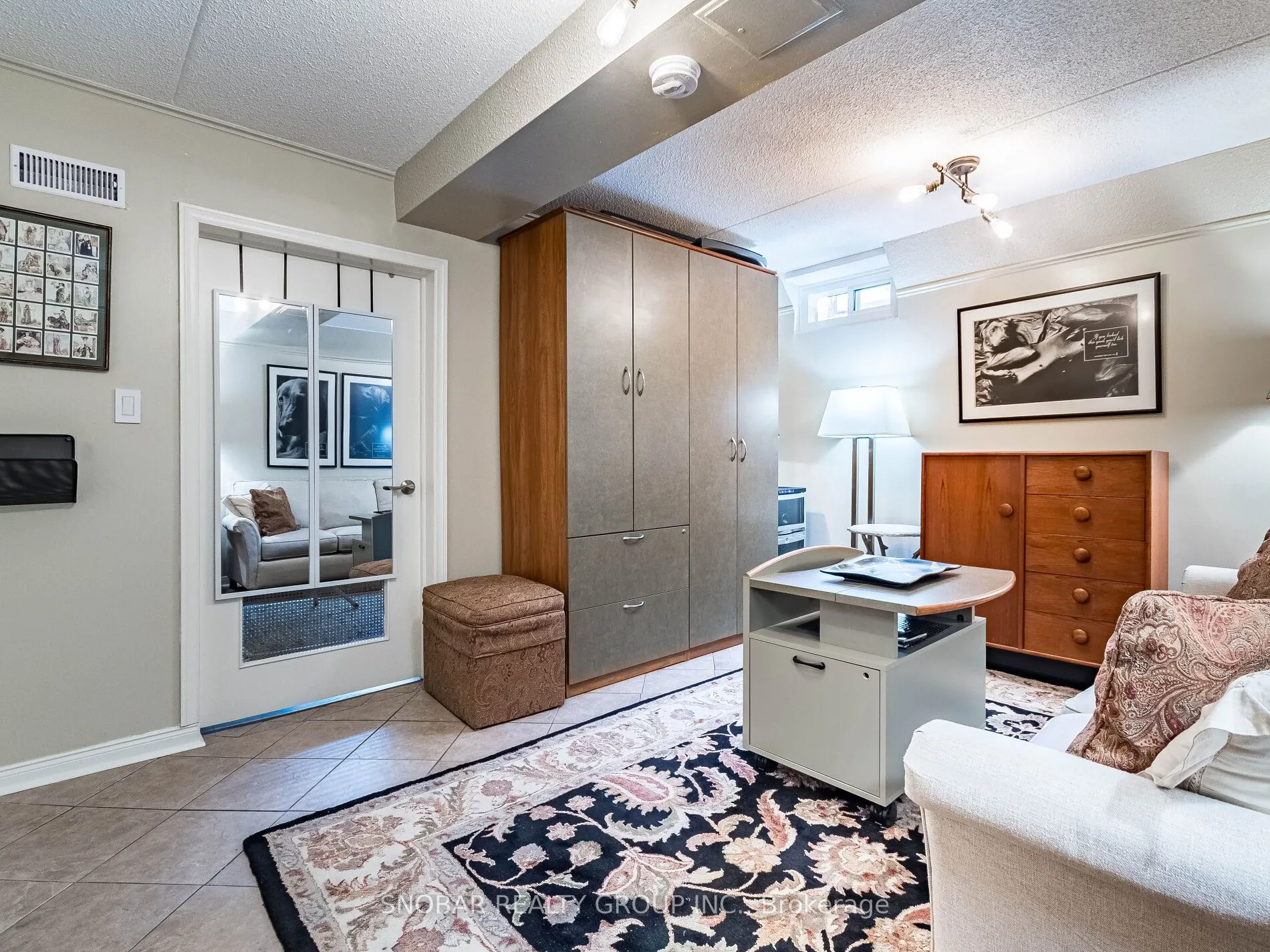 1100 Queen Street W, #2