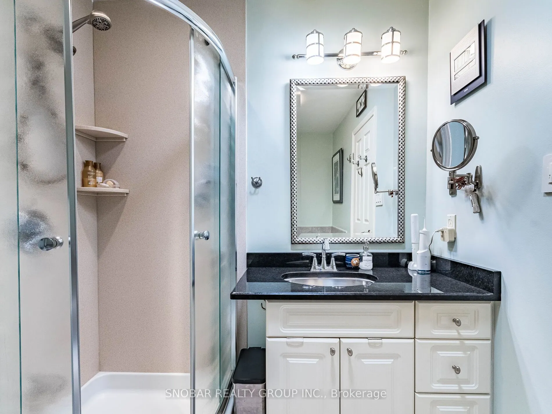 1100 Queen Street W, #2