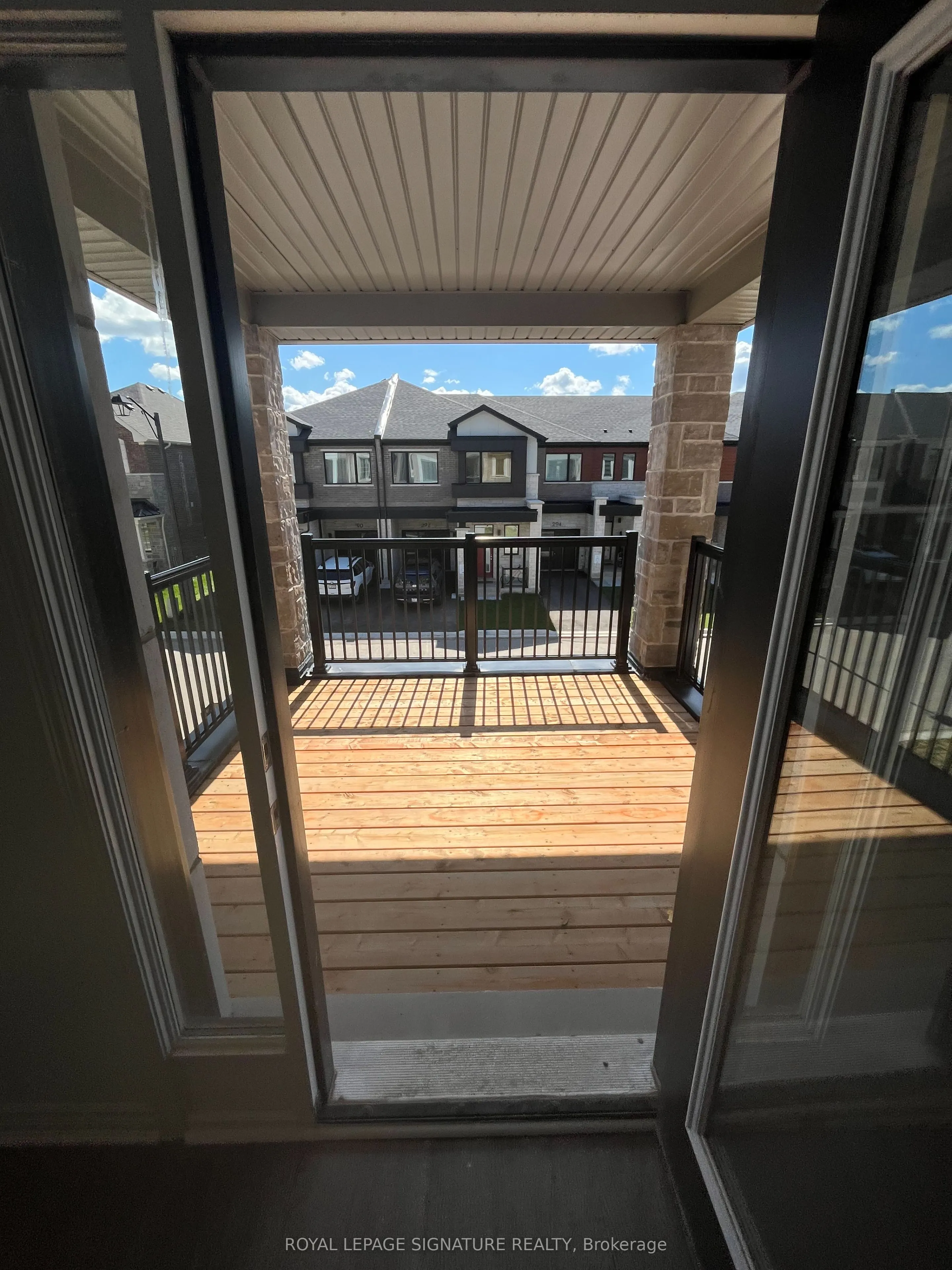1259 Lily Crescent, #10