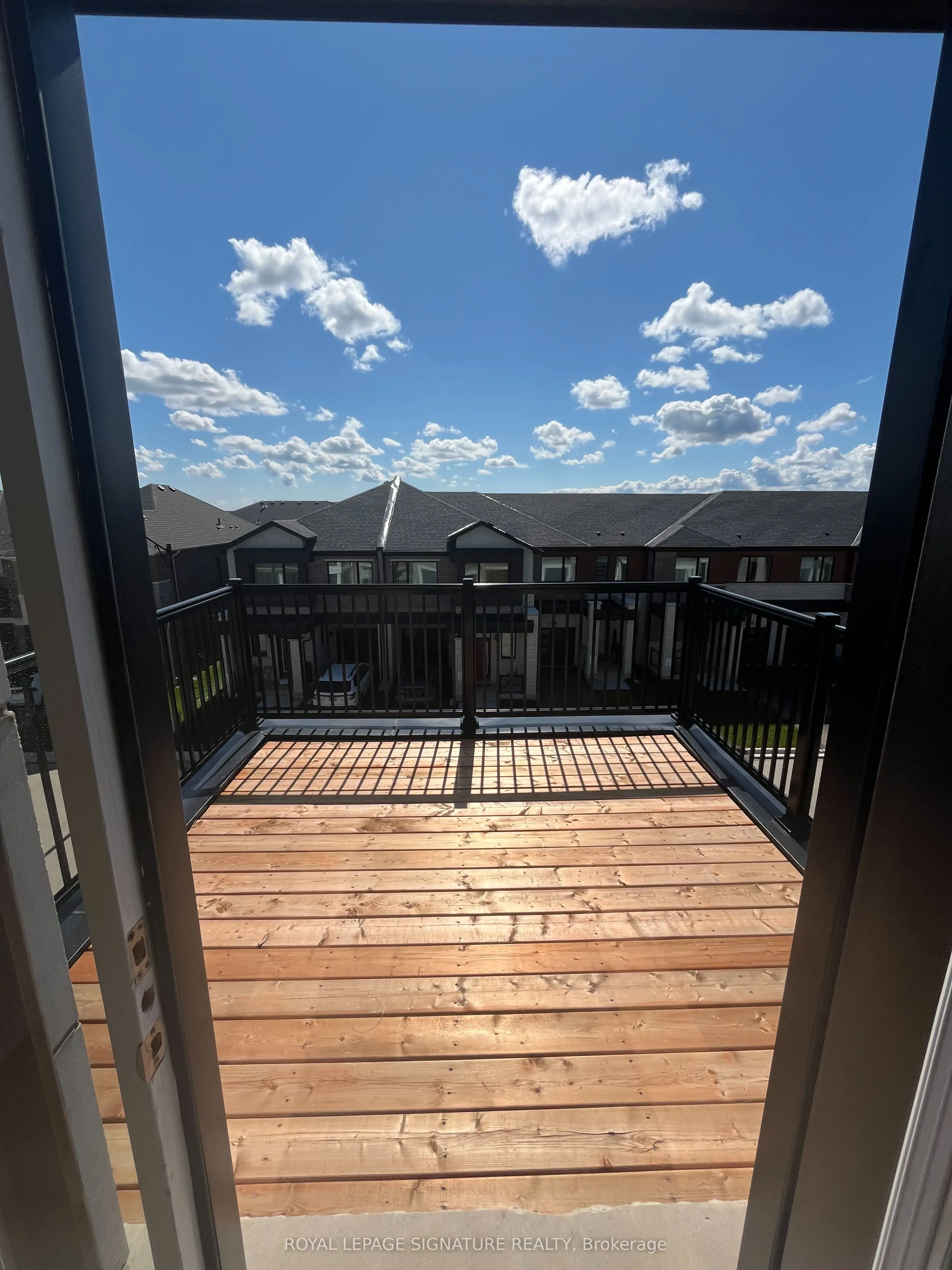 1259 Lily Crescent, #10
