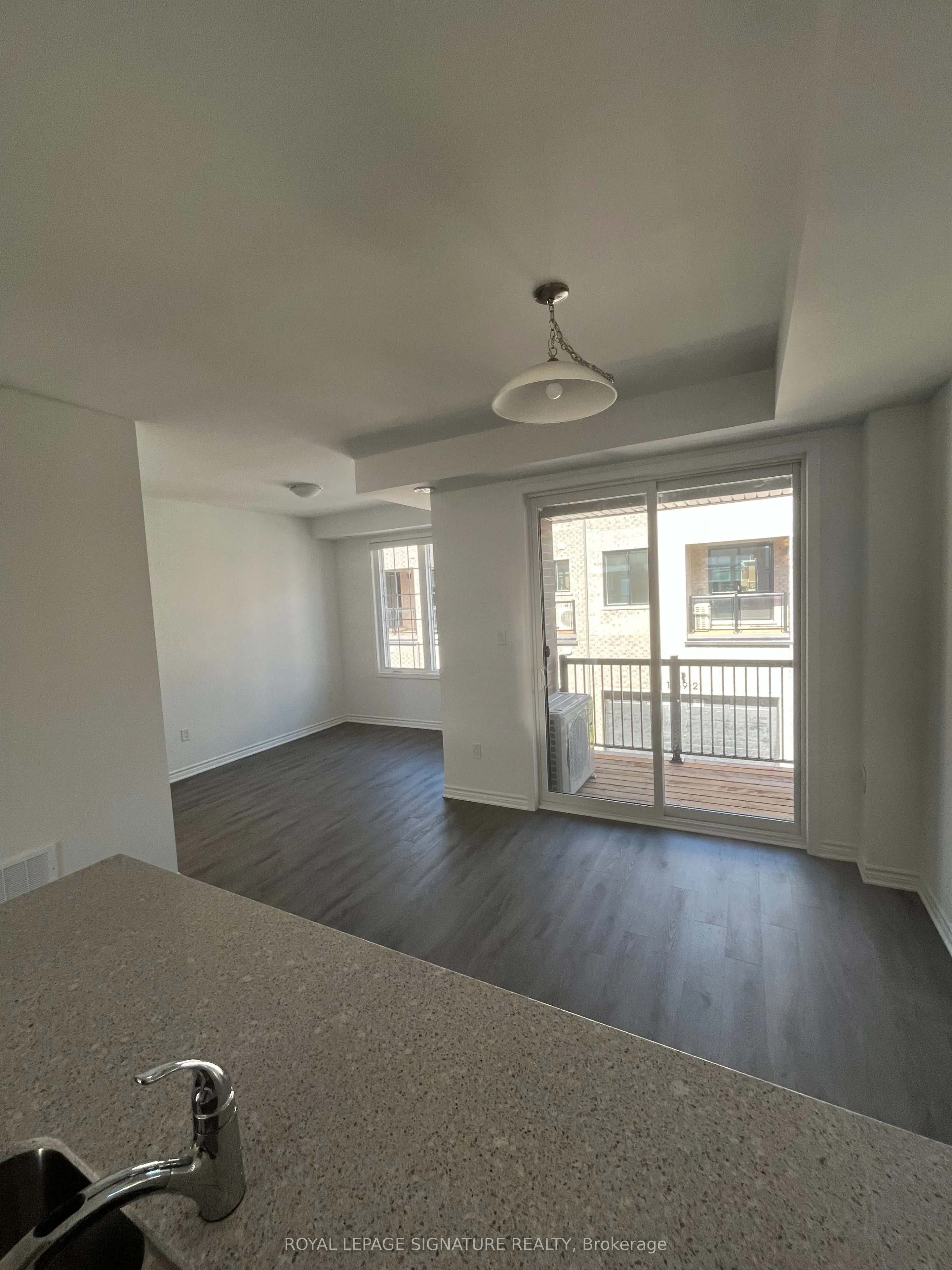 1259 Lily Crescent, #10