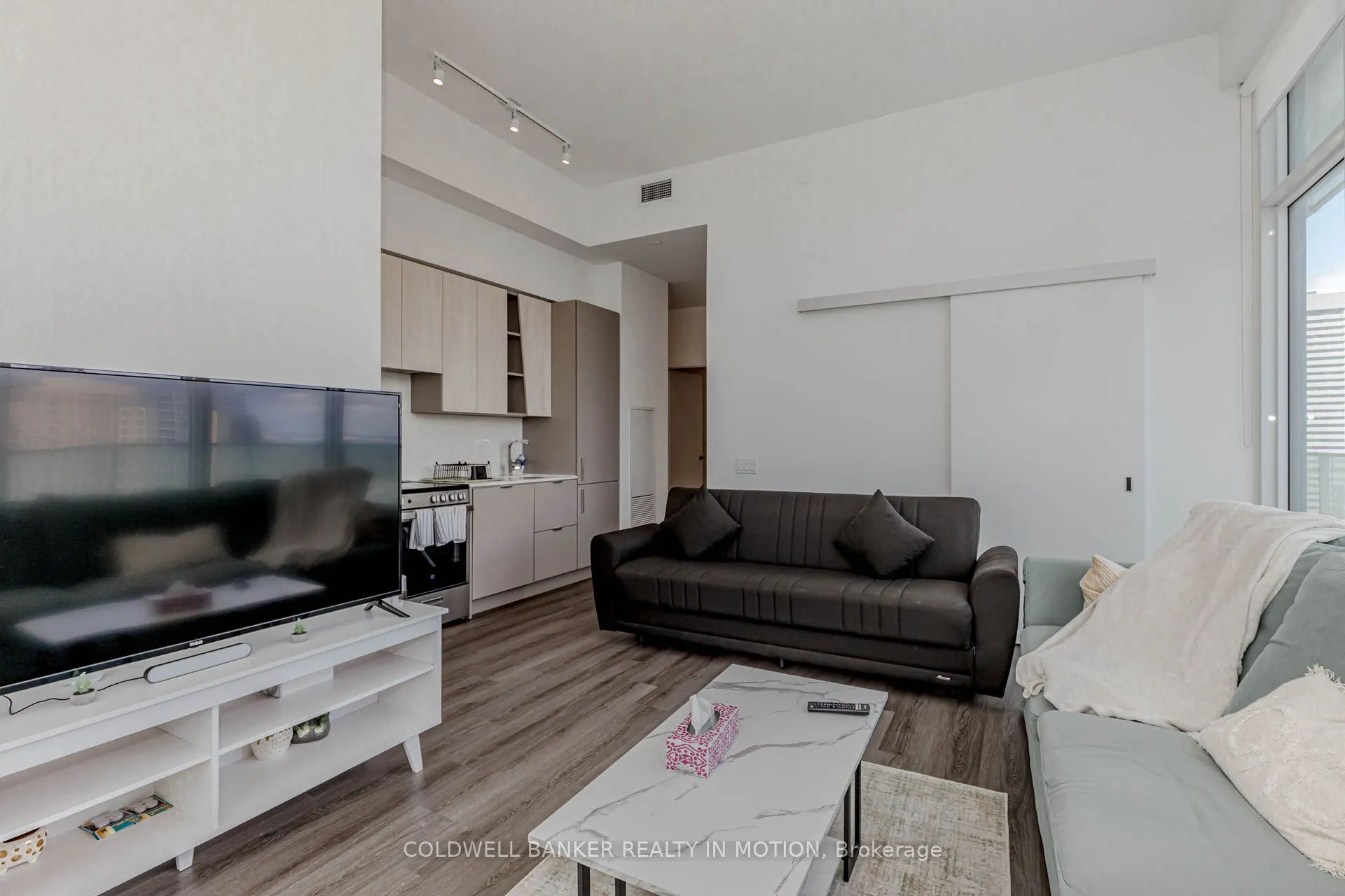 3883 Quartz Road, #2503
