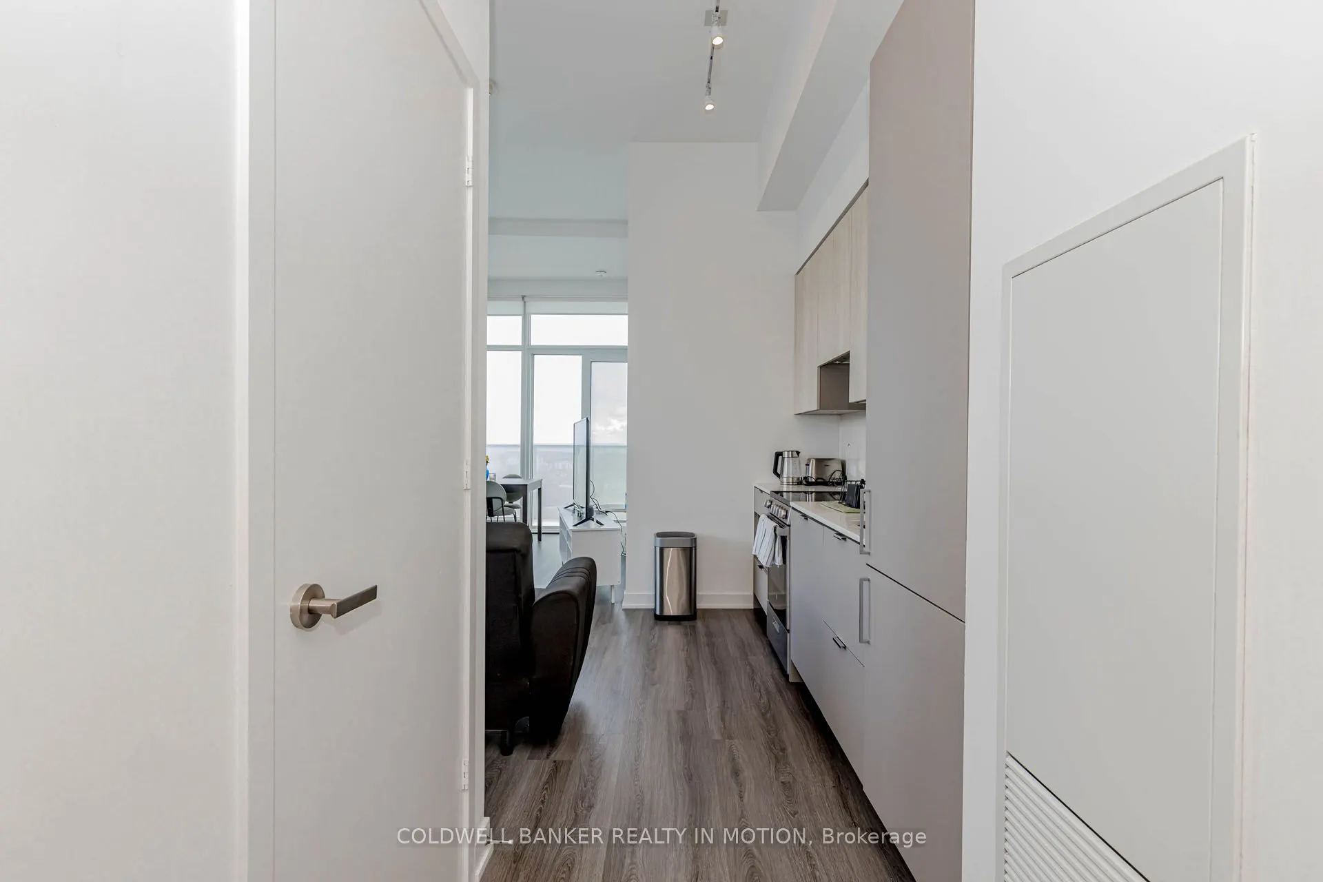 3883 Quartz Road, #2503