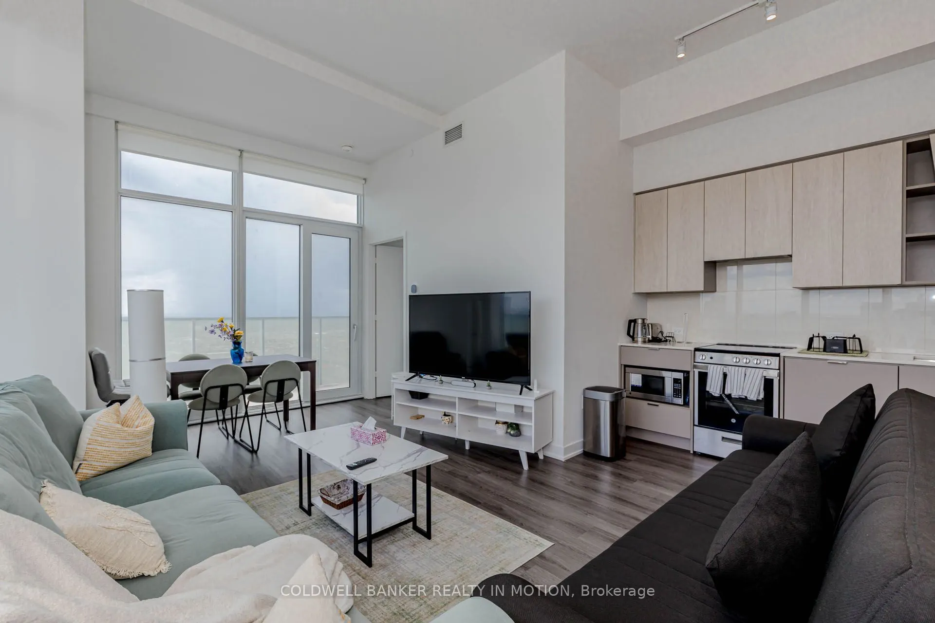 3883 Quartz Road, #2503