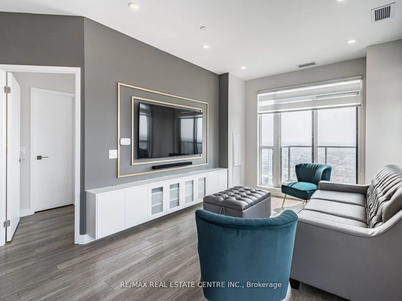 4085 PARKSIDE VILLAGE Drive, #2302