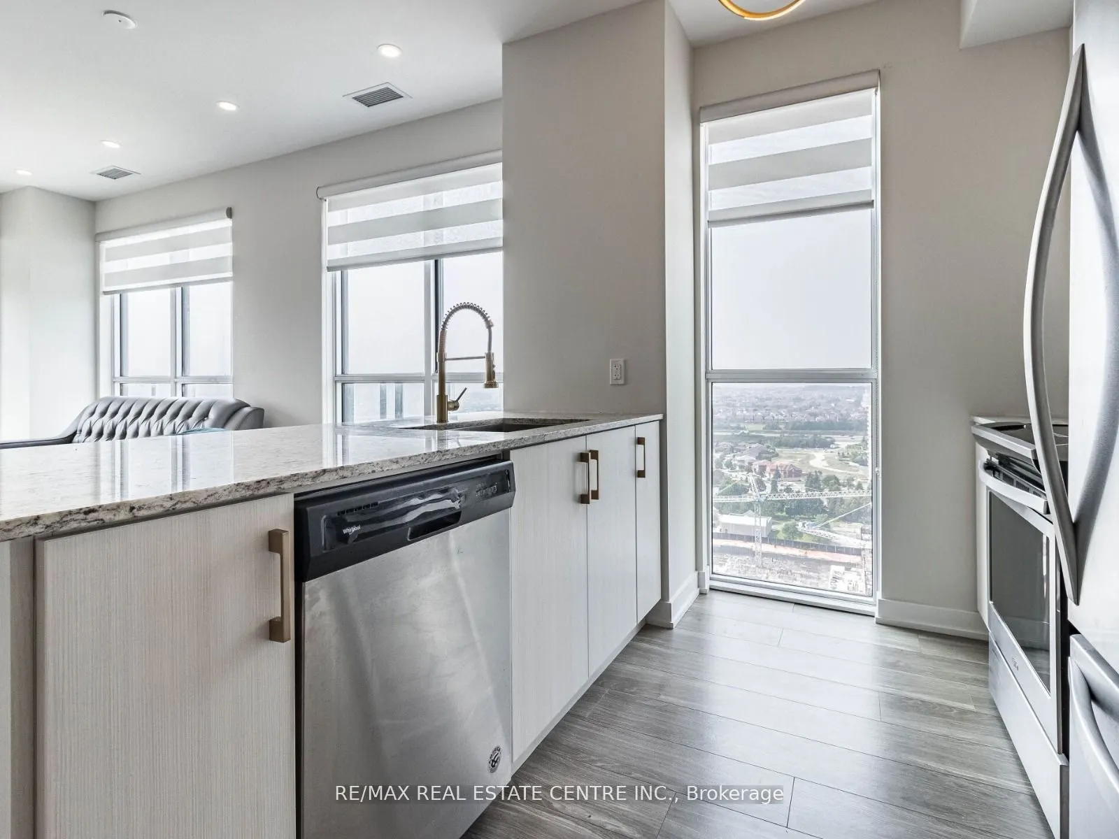4085 PARKSIDE VILLAGE Drive, #2302