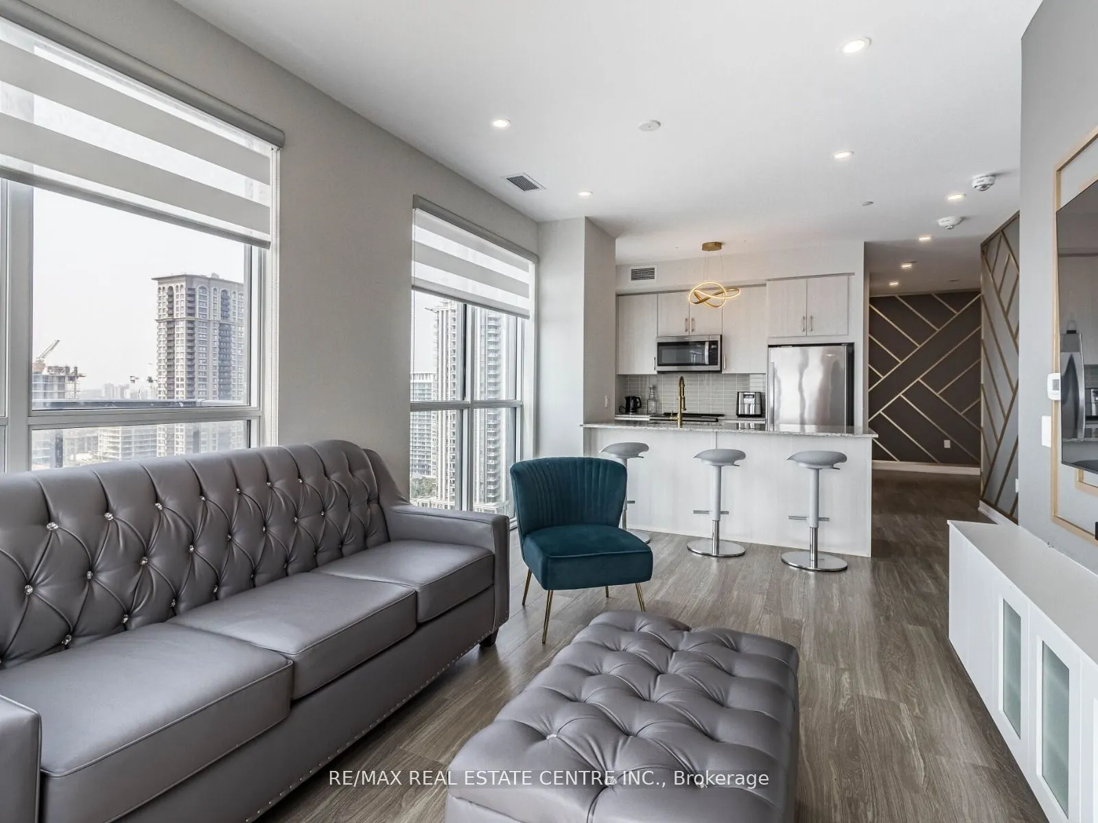 4085 PARKSIDE VILLAGE Drive, #2302