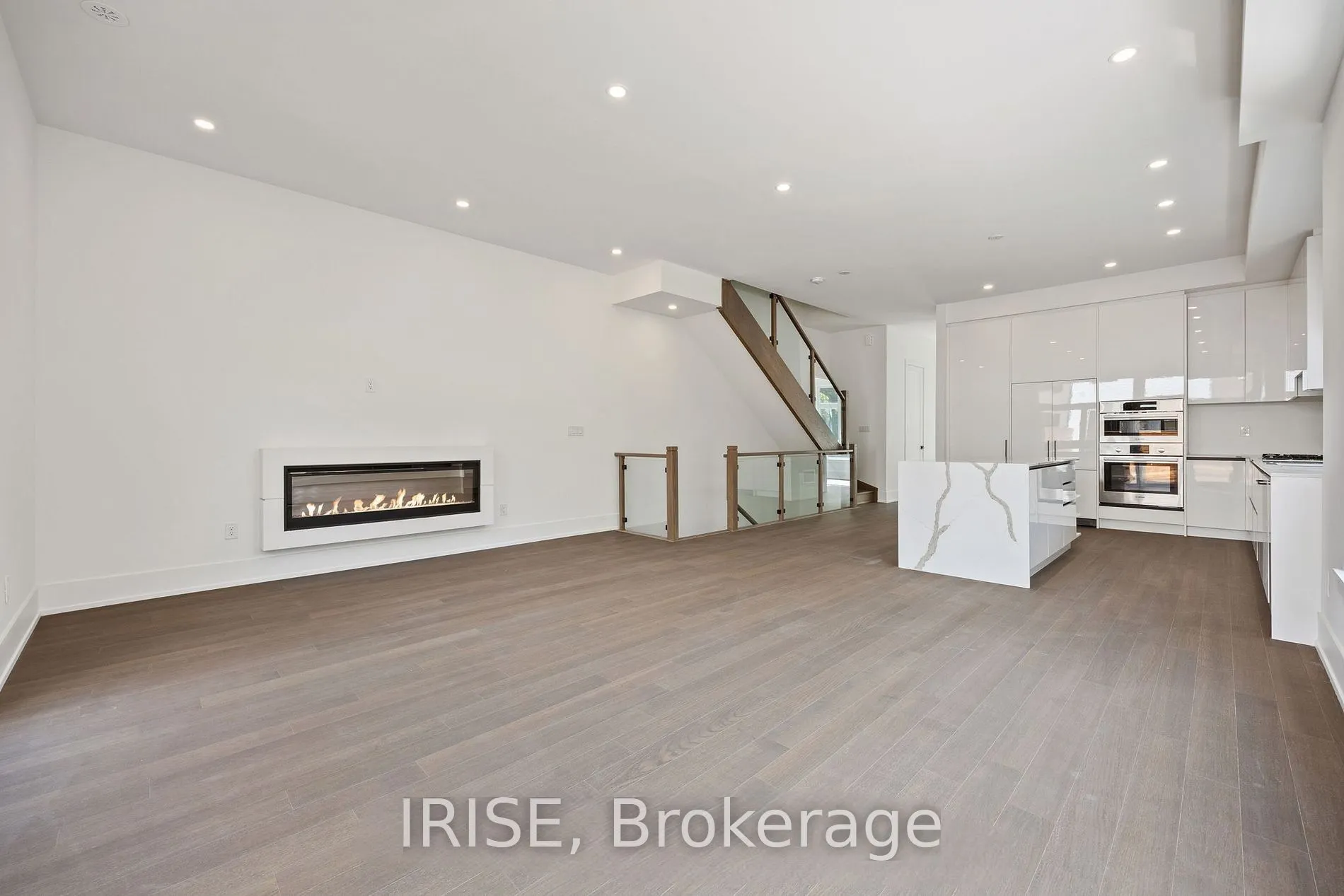 40 Lou Parsons Way, #55