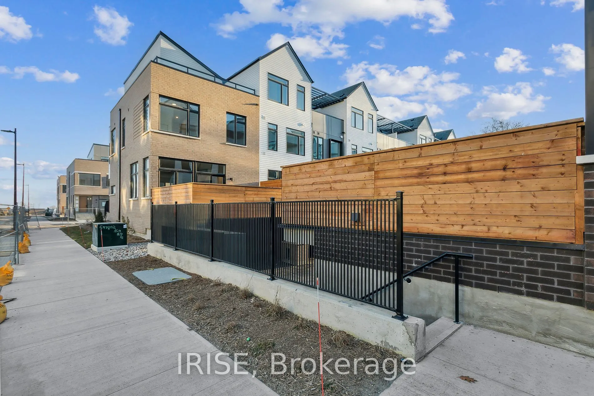 40 Lou Parsons Way, #55