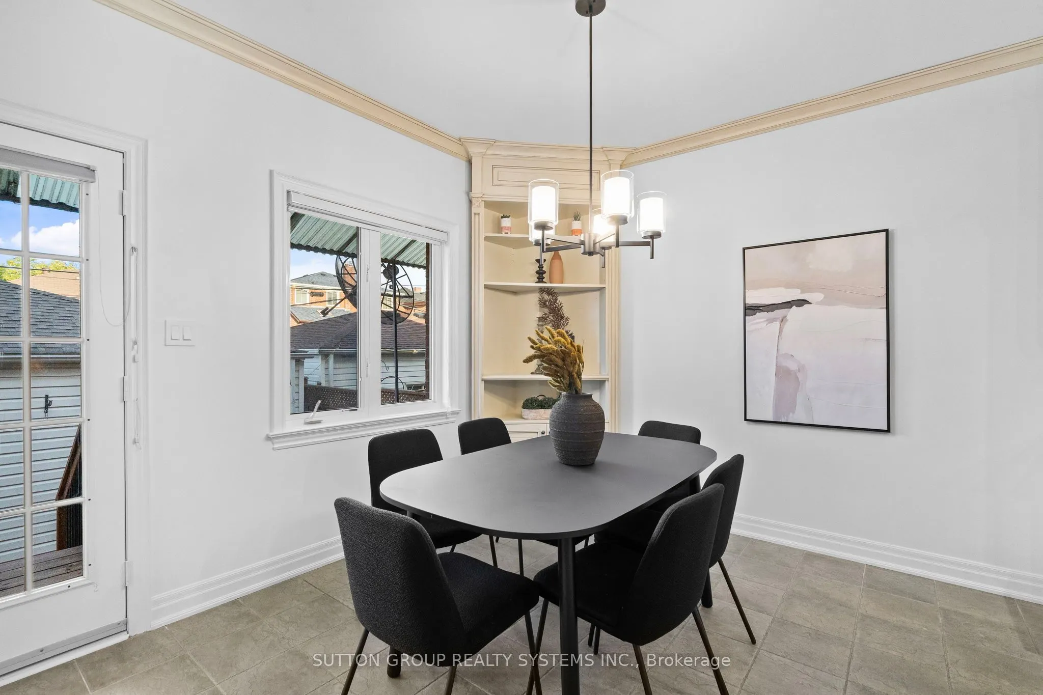 45 Algarve Crescent