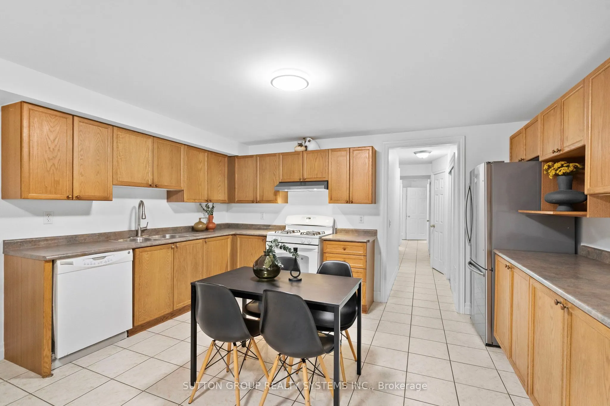 45 Algarve Crescent
