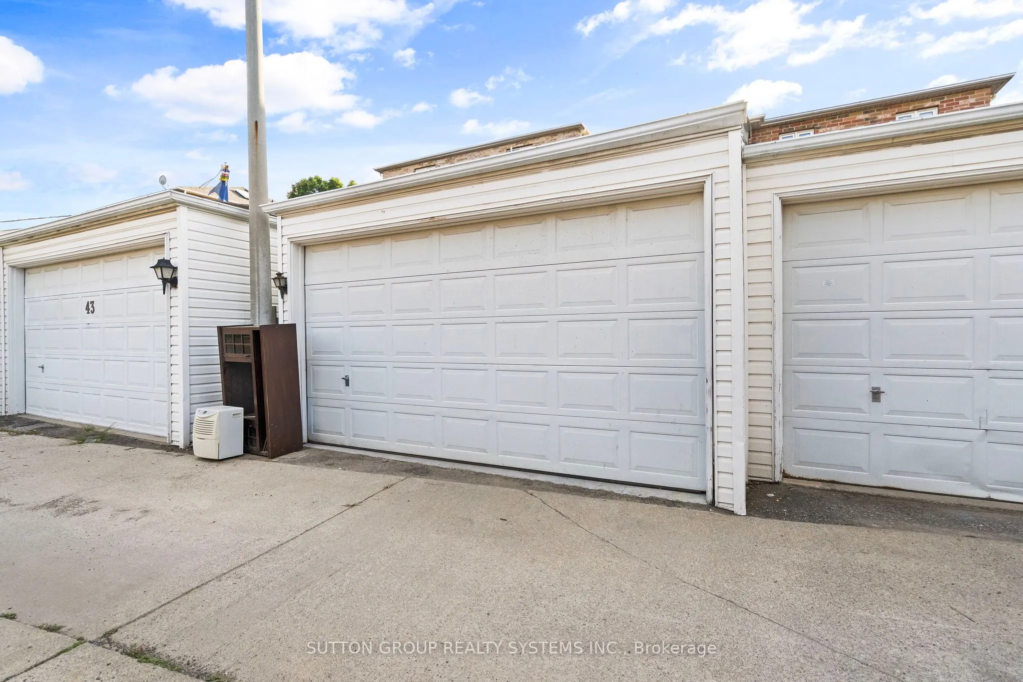 45 Algarve Crescent