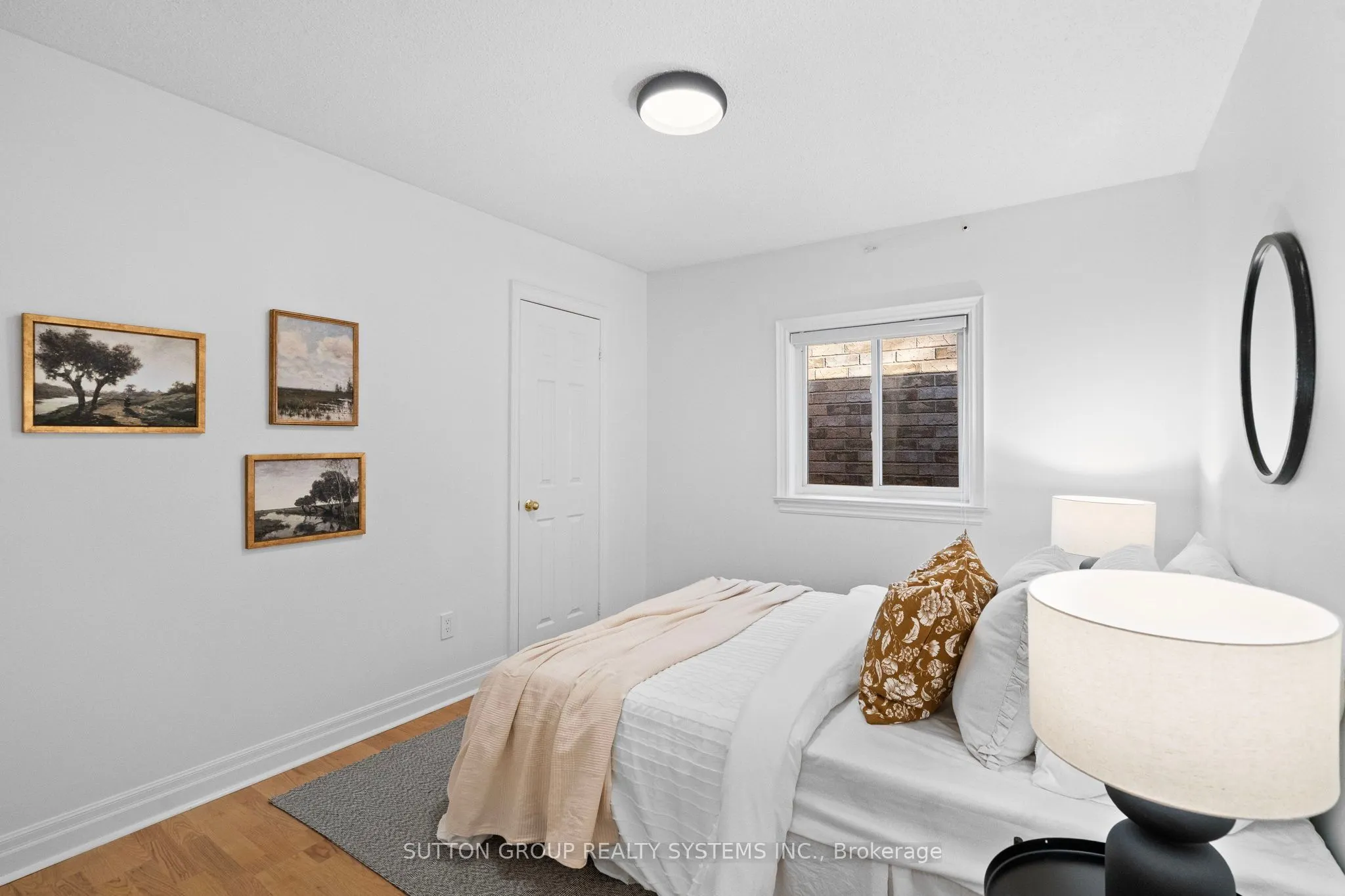 45 Algarve Crescent