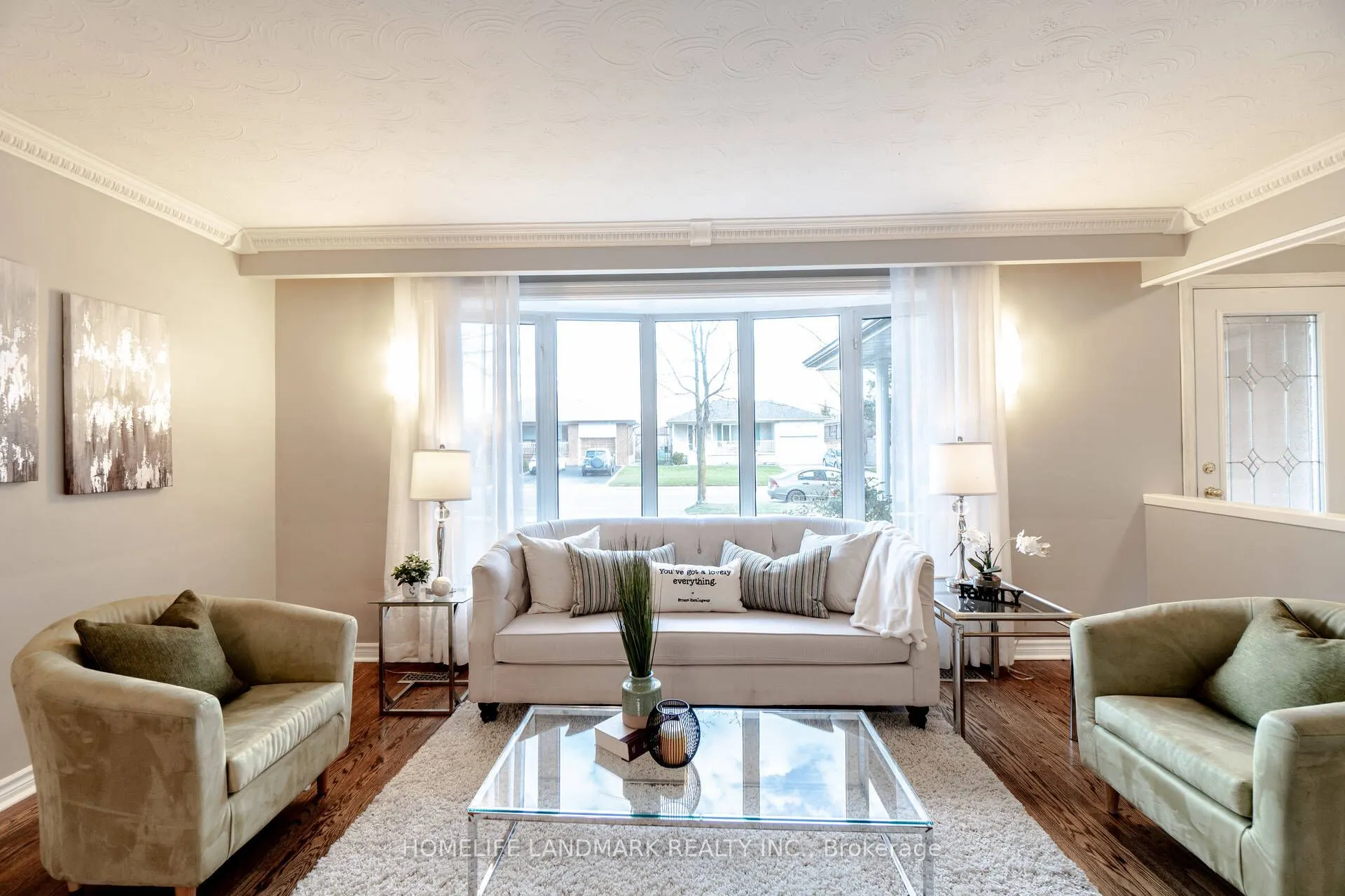 640 Netherton Crescent, #Upper