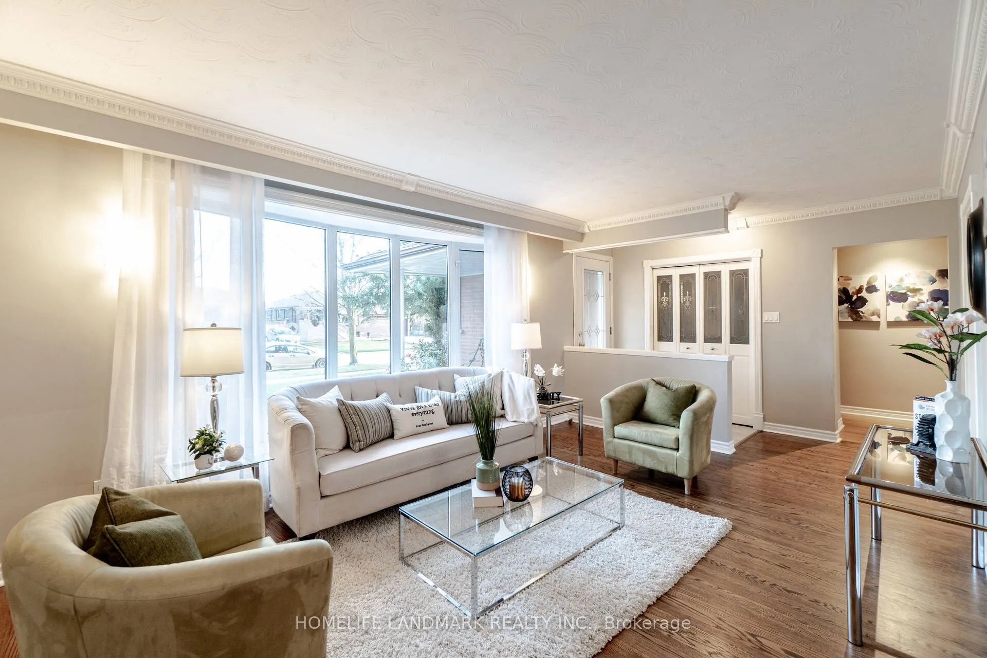 640 Netherton Crescent, #Upper